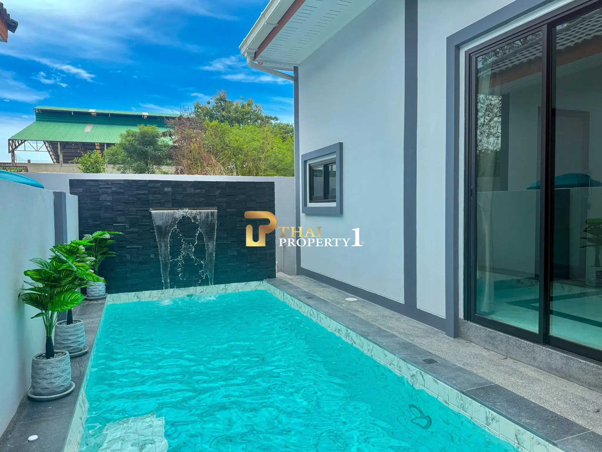 บ้านเดี่ยวสร้างใหม่ พูลวิลล่าห้วยใหญ่ – บ้านสวยพร้อมสระว่ายน้ำส่วนตัว ราคาเพียง 4.69 ล้าน