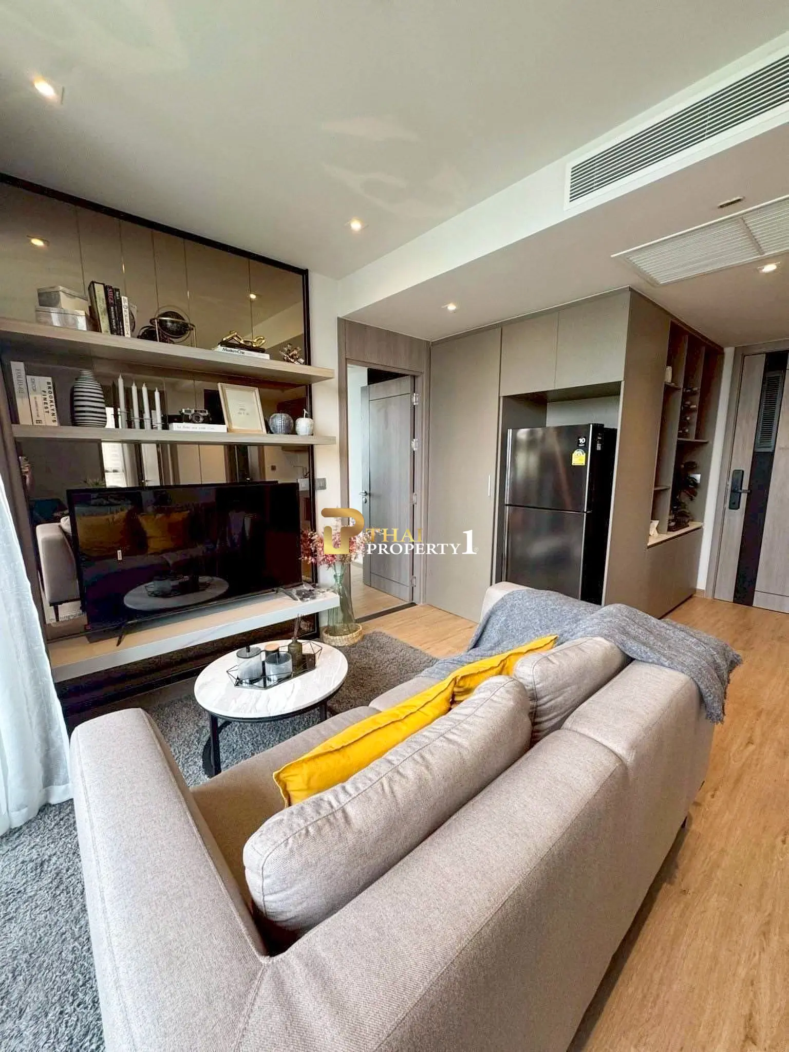 Luxury Sea View Condo on Pratumnak Hill – Andromeda Condominium Pattaya