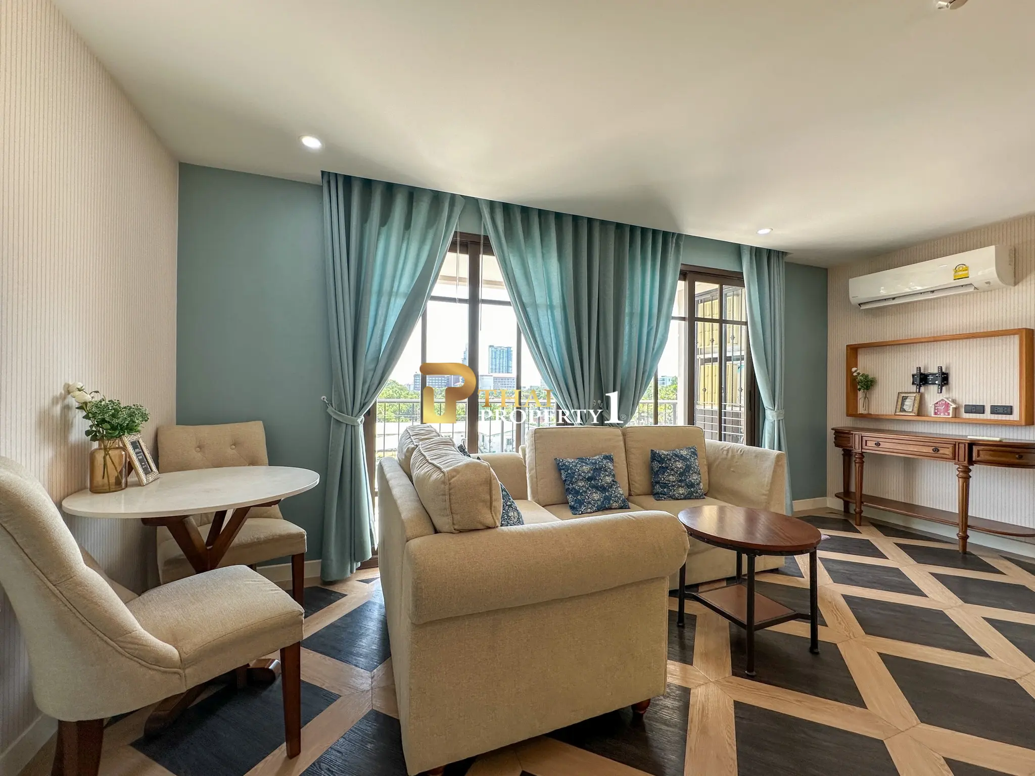 Espana Condo Resort Jomtien – Luxury Resort-Style 2-Bedroom Condo near Jomtien Beach