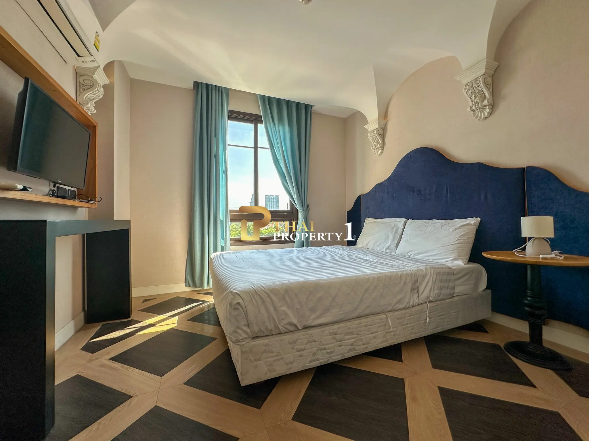 Espana Condo Resort Jomtien – Luxury Resort-Style 2-Bedroom Condo near Jomtien Beach