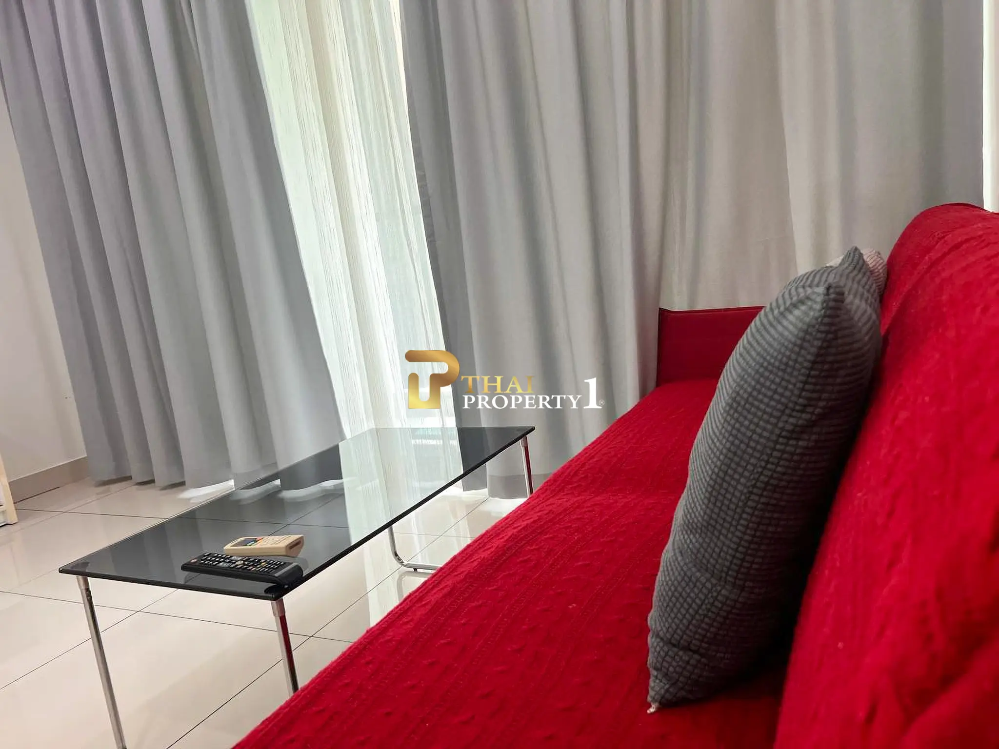 Siam Oriental Plaza Pattaya – City View Condo for Sale at Pratumnak Prime Location