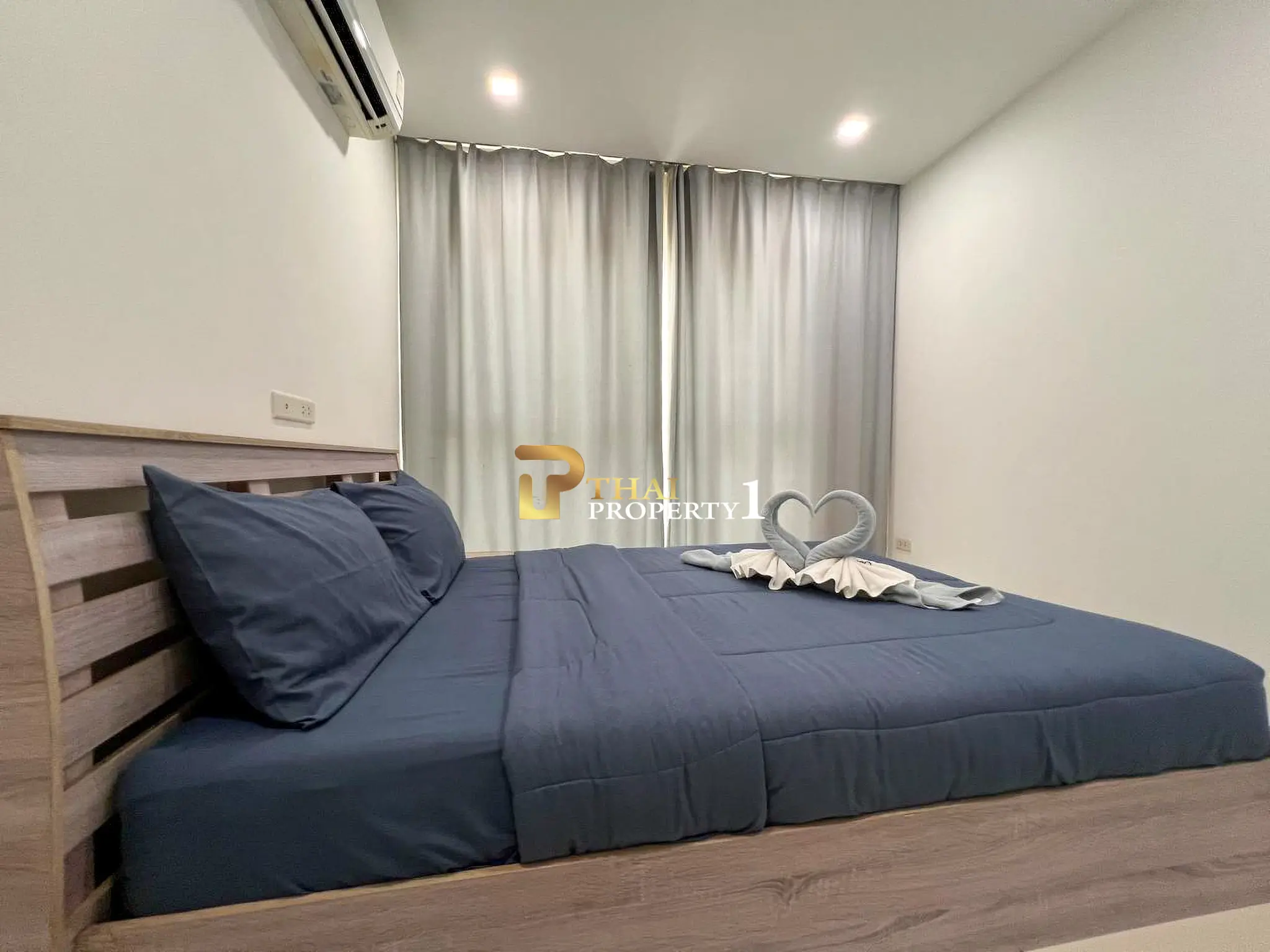 Siam Oriental Plaza Pattaya – City View Condo for Sale at Pratumnak Prime Location