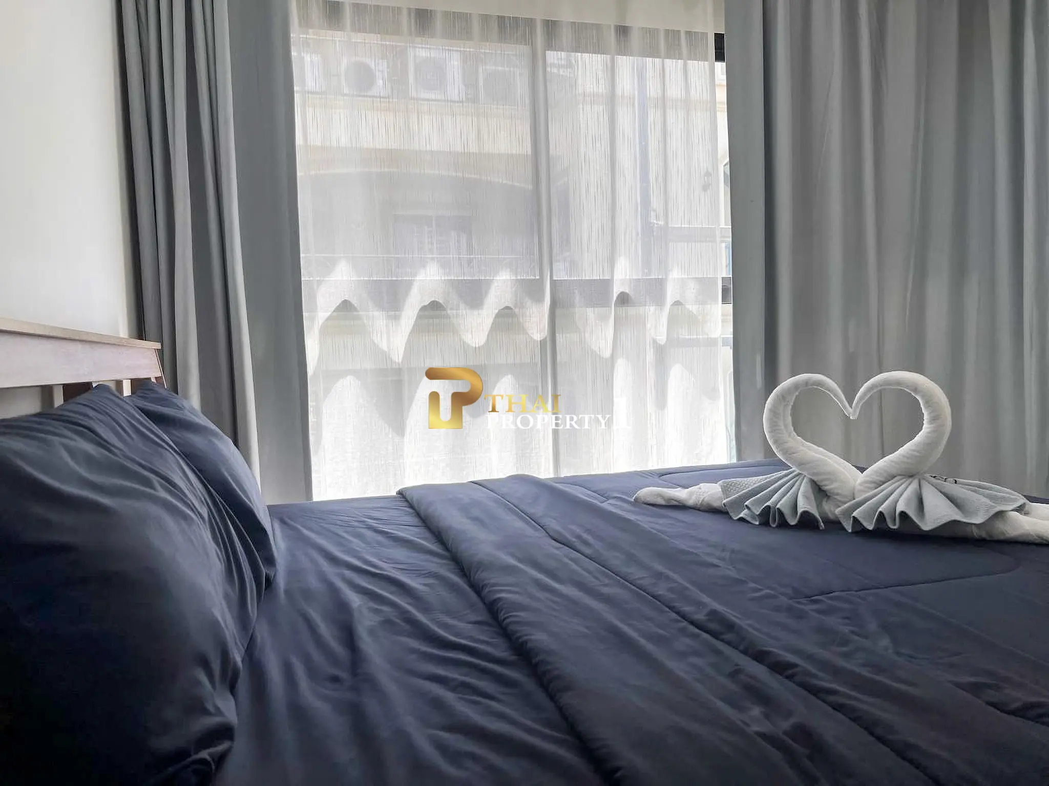 Siam Oriental Plaza Pattaya – City View Condo for Sale at Pratumnak Prime Location