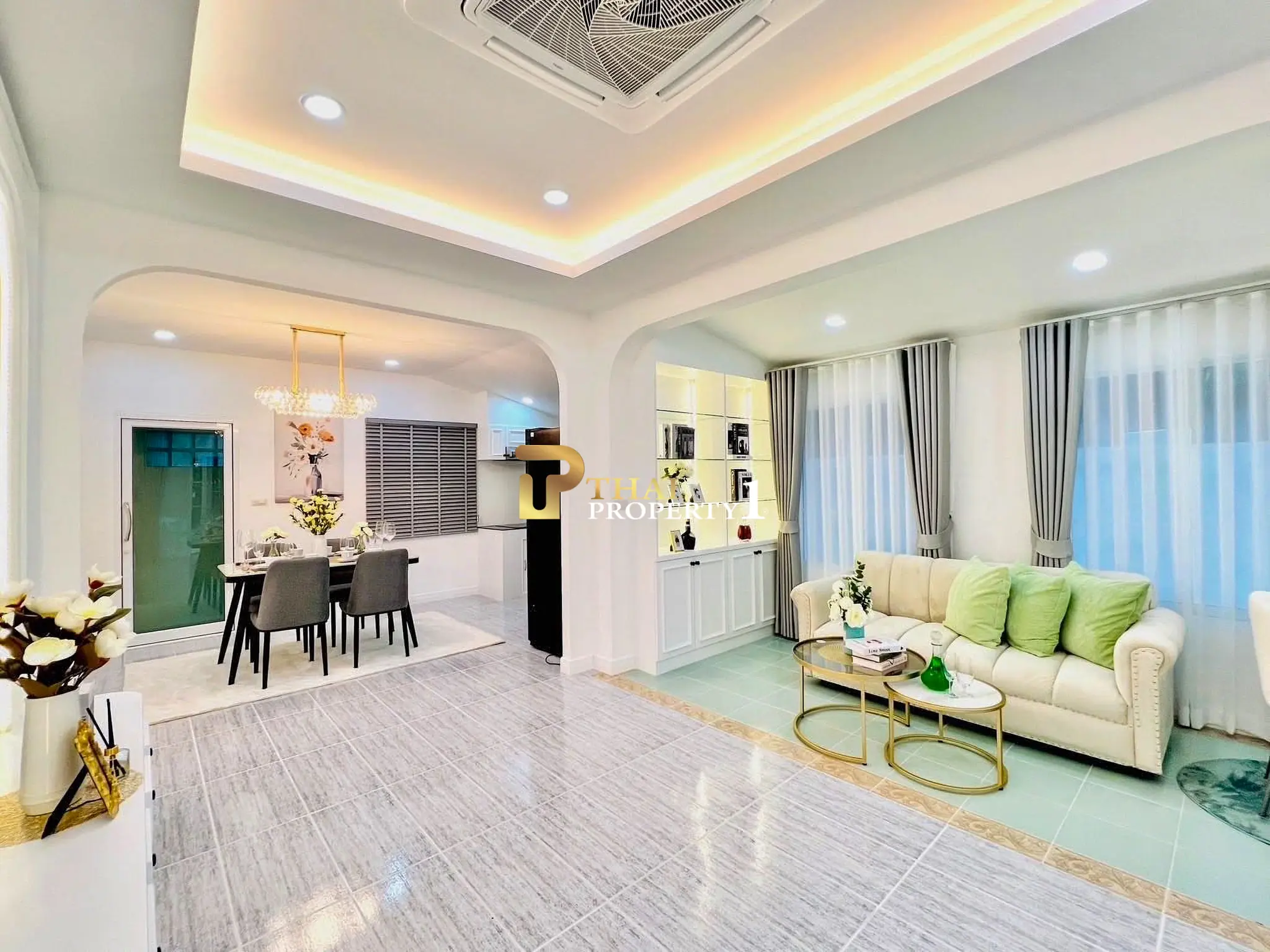Newly Renovated Single House in Naklua – Prime Location Near the Sea, Ready to Move In