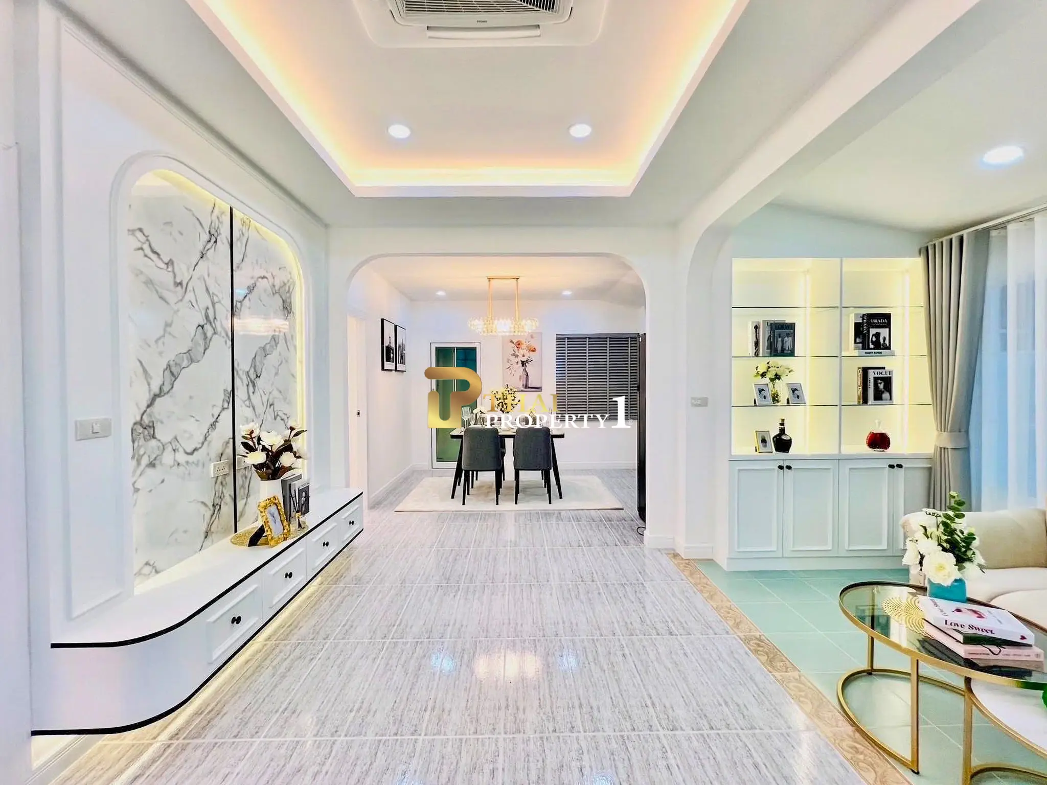 Newly Renovated Single House in Naklua – Prime Location Near the Sea, Ready to Move In