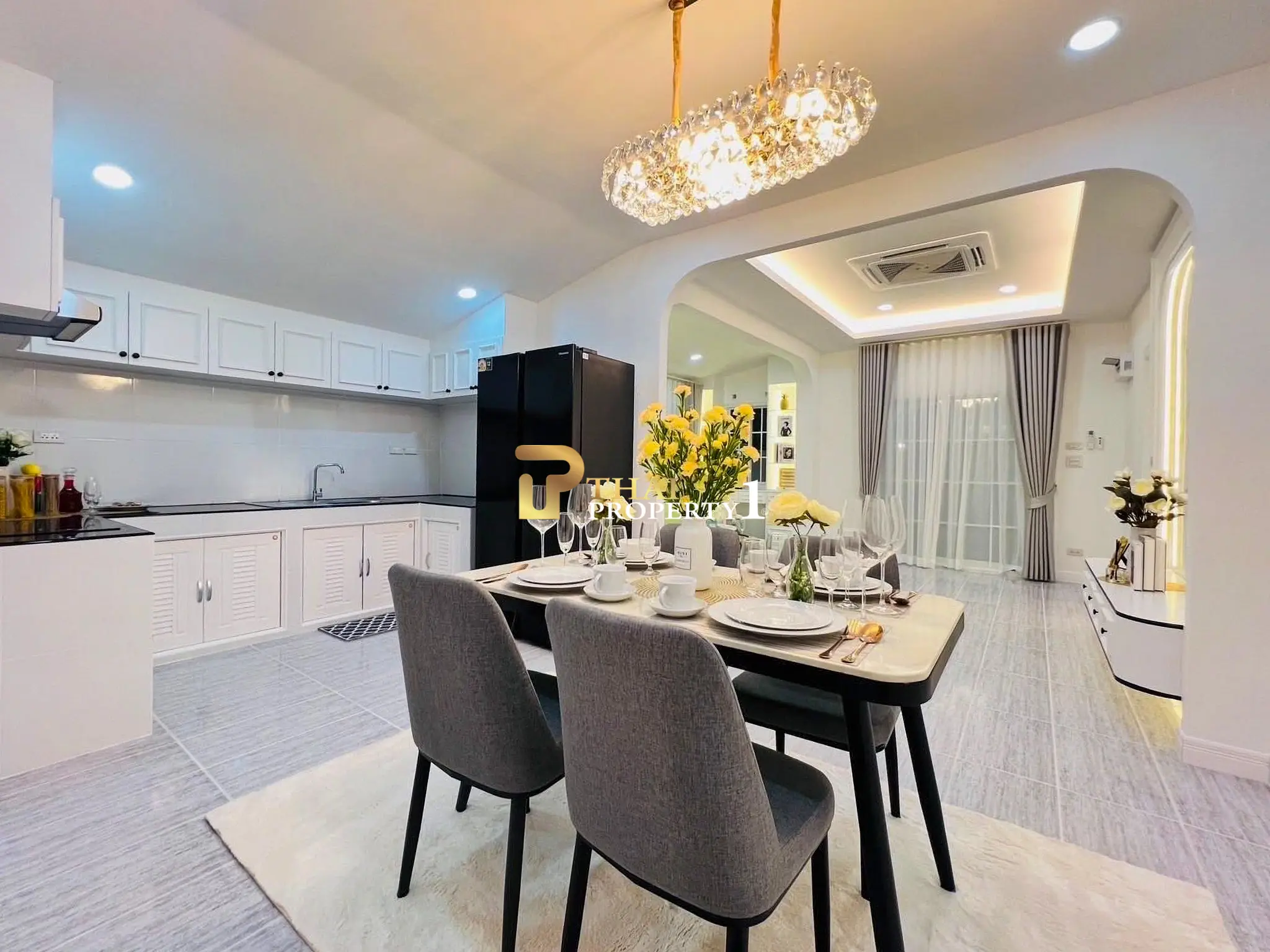 Newly Renovated Single House in Naklua – Prime Location Near the Sea, Ready to Move In