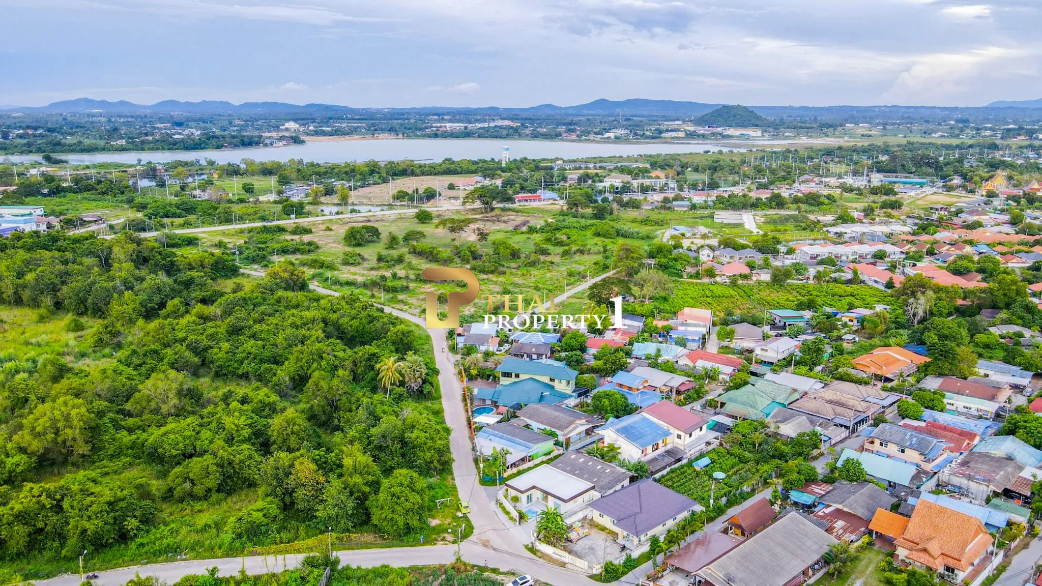 บ้านเดี่ยวสร้างเสร็จใหม่ เขามะกอก 2 – บ้านหรูพร้อมสระว่ายน้ำส่วนตัว พร้อมเข้าอยู่ทันที