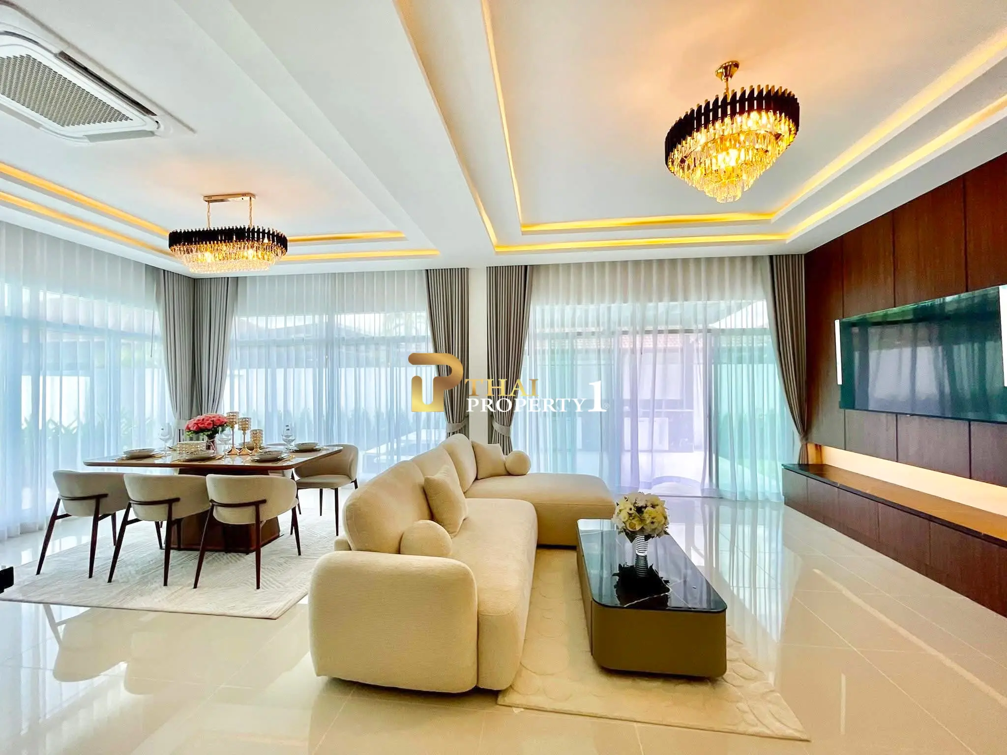 Bassengvilla til salgs – Renovert Panalee Banna Village, Huay Yai, Pattaya