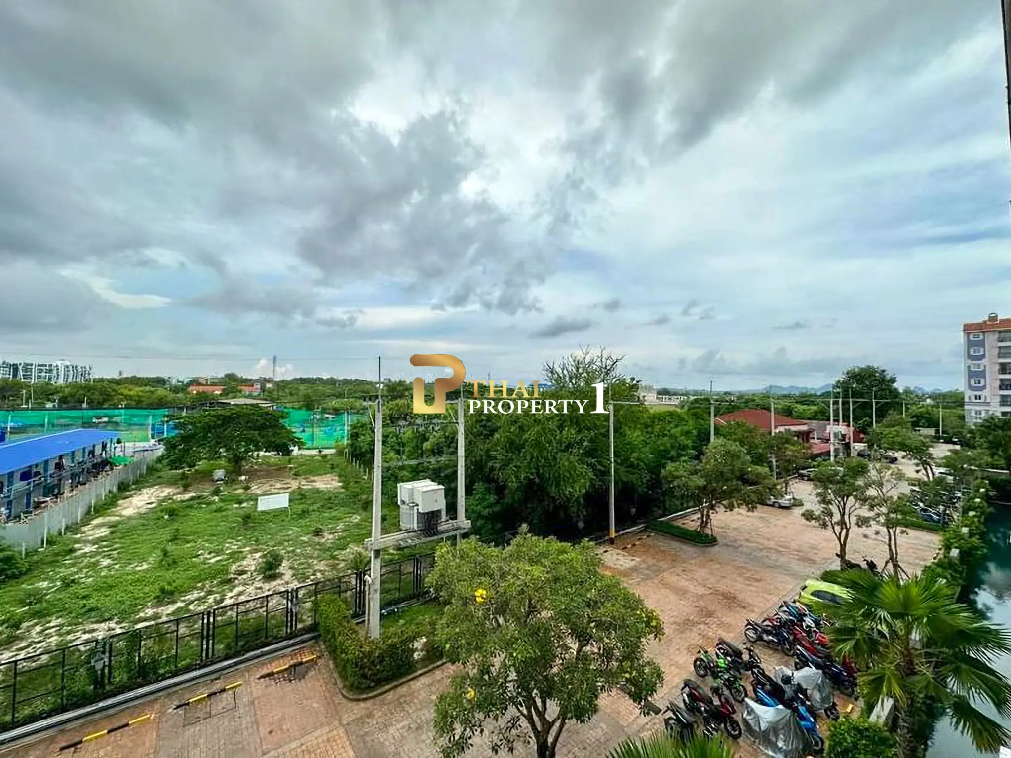 Seven Seas 2 Cote d’Azur Pattaya – Beautiful City View Condo near Na Jomtien Beach