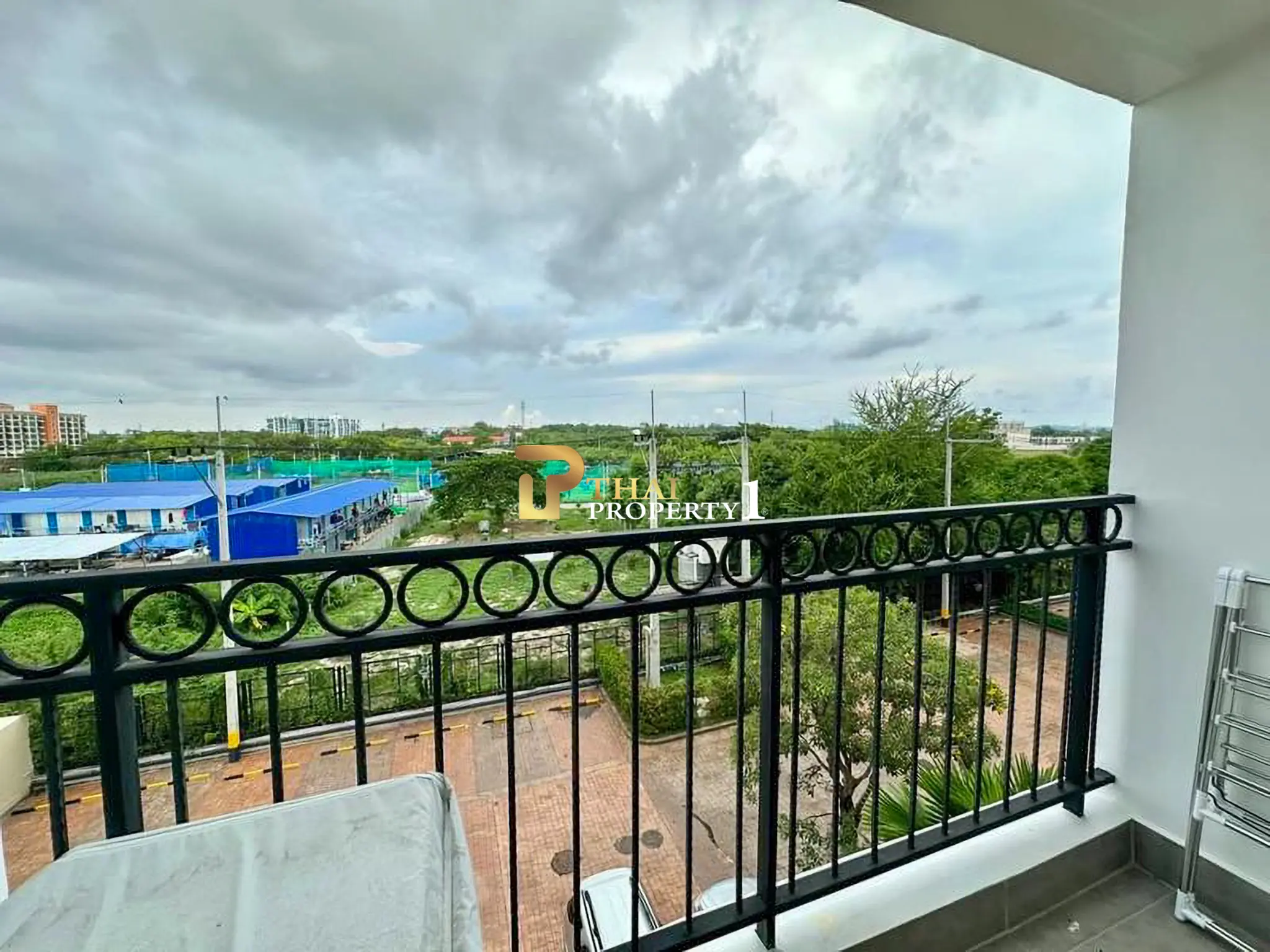 Seven Seas 2 Cote d’Azur Pattaya – Beautiful City View Condo near Na Jomtien Beach