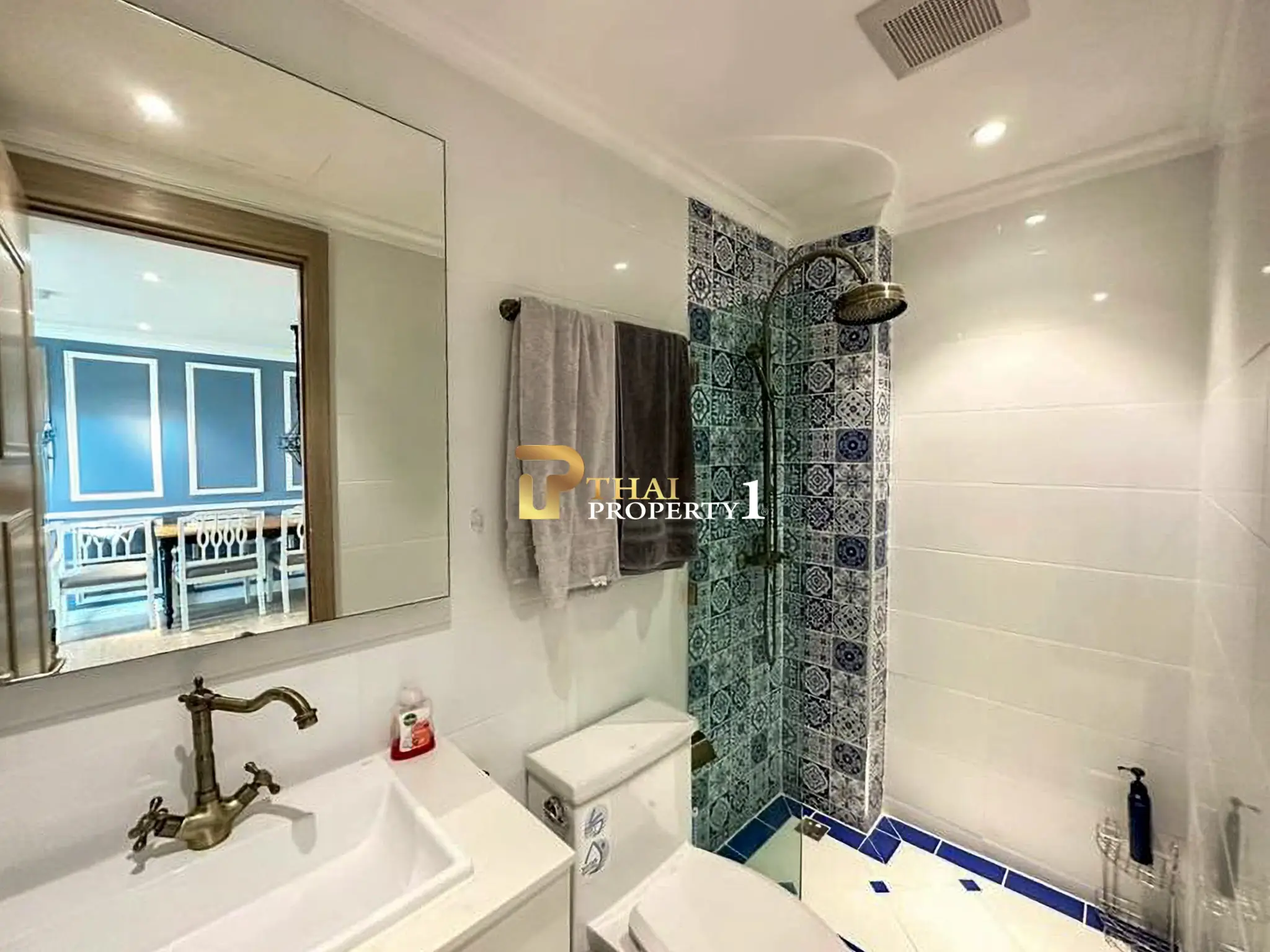 Seven Seas 2 Cote d’Azur Pattaya – Beautiful City View Condo near Na Jomtien Beach