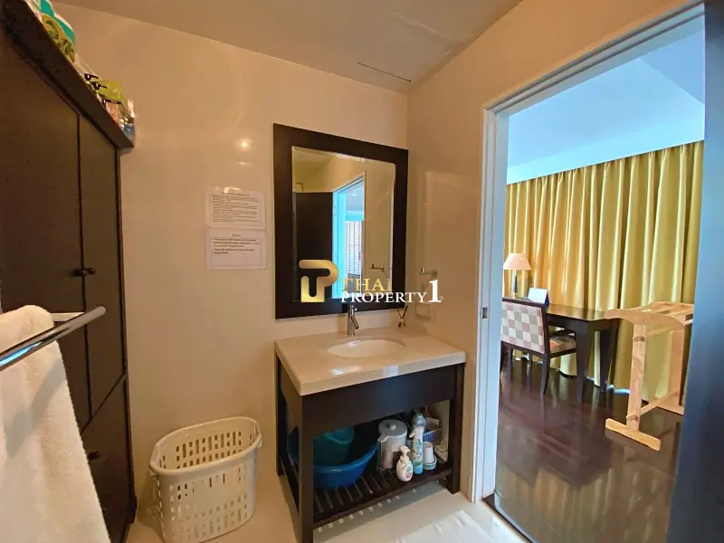 Absolute Beachfront Villa – Freehold Condo Ownership in Hua Hin