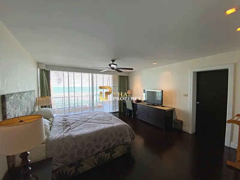Absolute Beachfront Villa – Freehold Condo Ownership in Hua Hin