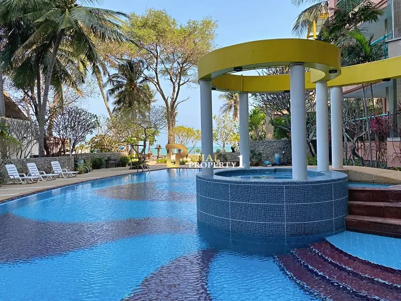 Absolute Beachfront Villa – Freehold Condo Ownership in Hua Hin