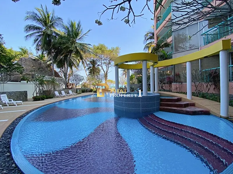 Absolute Beachfront Villa – Freehold Condo Ownership in Hua Hin