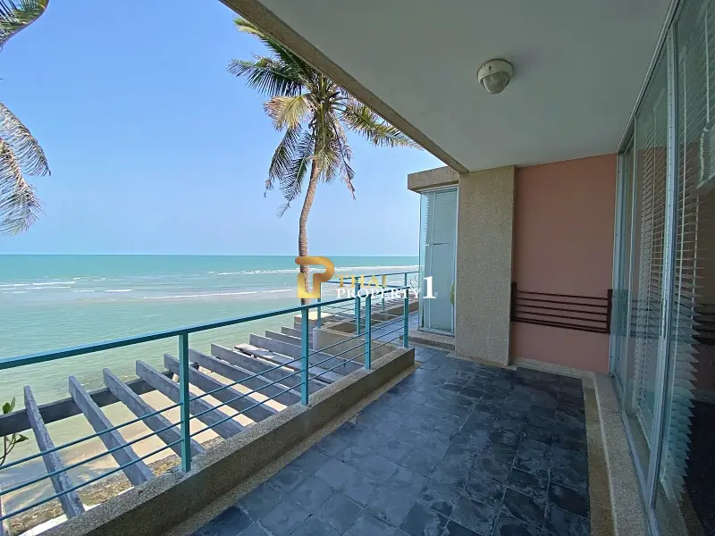 Absolute Beachfront Villa – Freehold Condo Ownership in Hua Hin