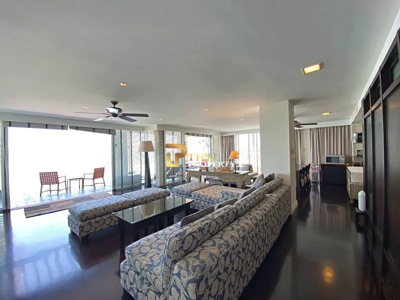 Absolute Beachfront Villa – Freehold Condo Ownership in Hua Hin