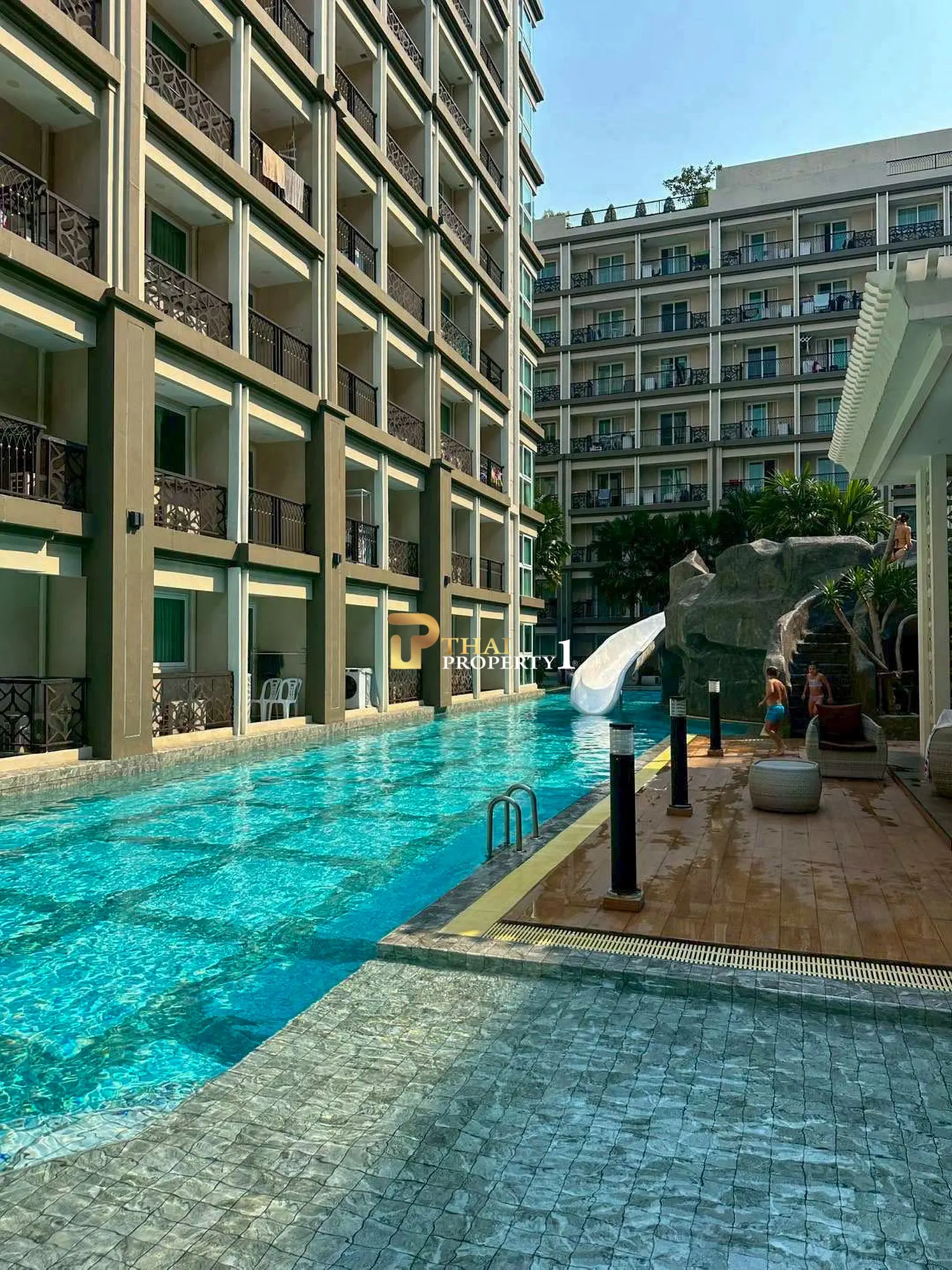 Ready to Move In Condo near Jomtien Beach Pool View – Dusit Grand Park 2 Pattaya