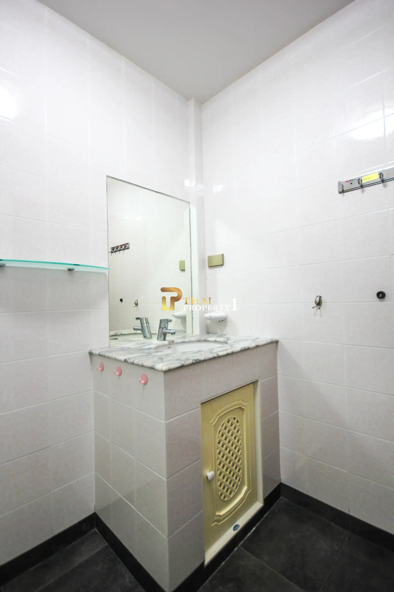 Beachside Living in Cha-Am – Fully Furnished 3-Bed Townhouse - Thai Paradise North 