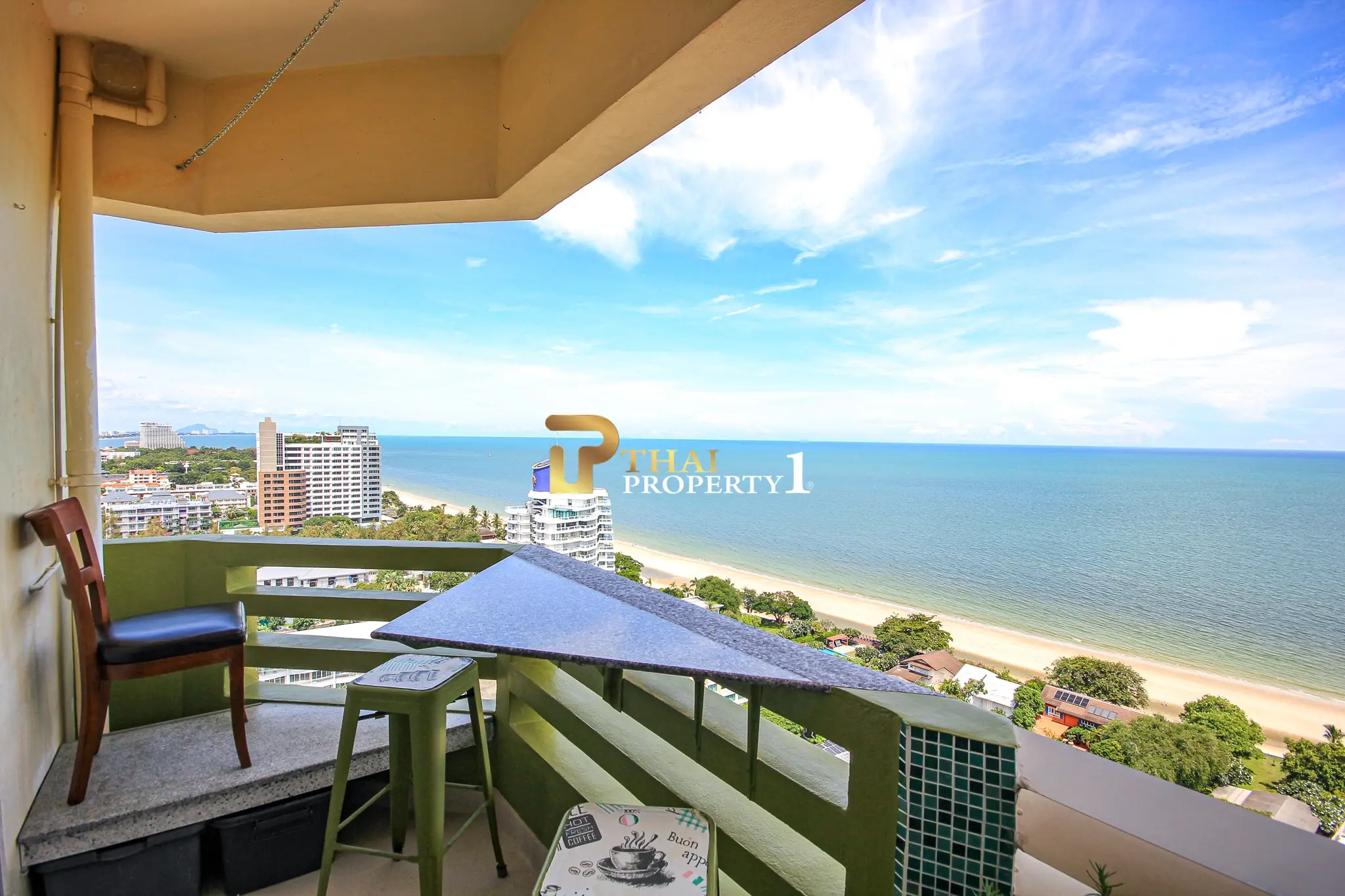 Sea View Condo for Sale in Hua Hin – 1 Bedroom | 67.54 SQ.M | 18th Floor | Condochain Hua Hin