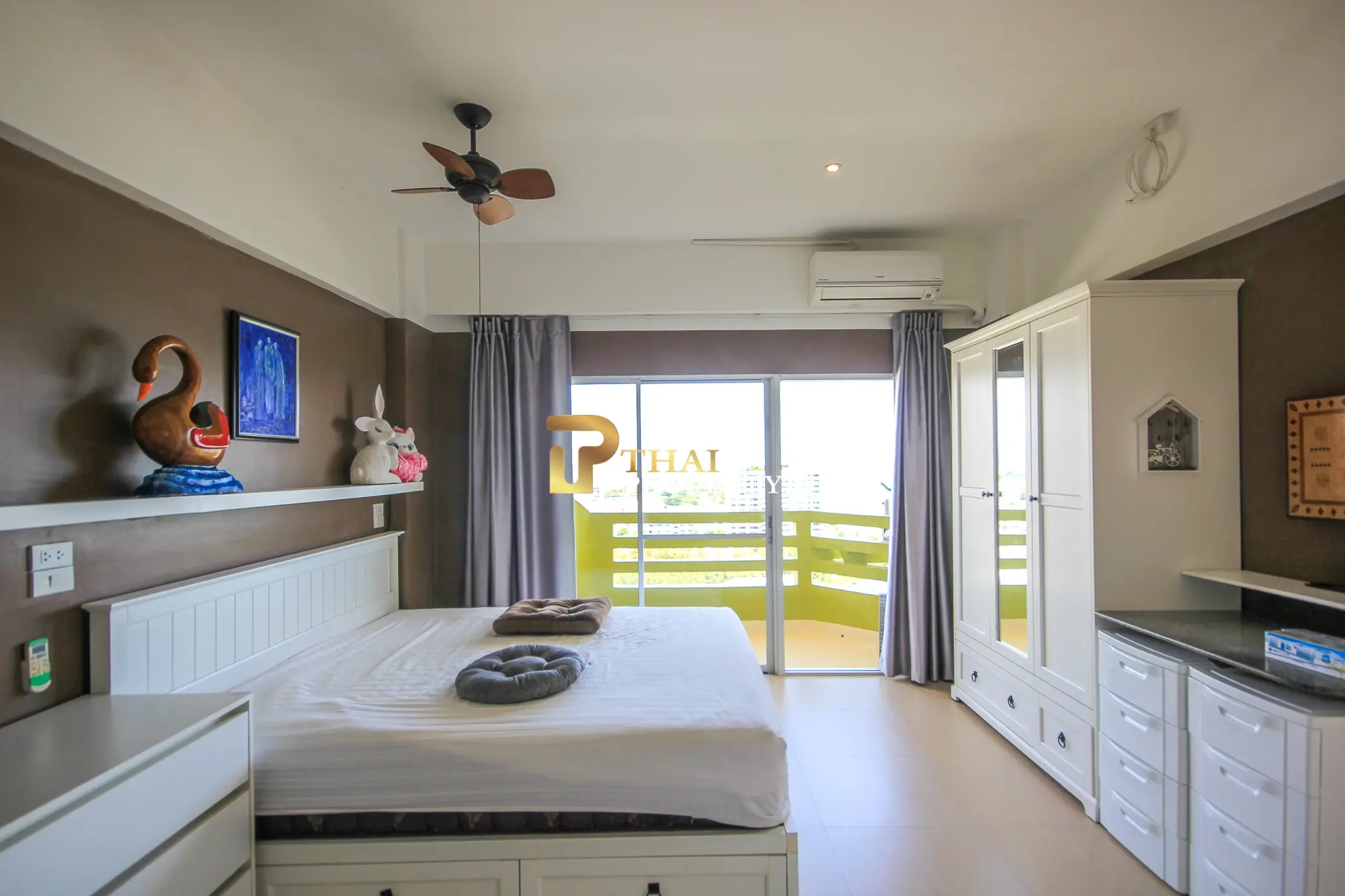 Sea View Condo for Sale in Hua Hin – 1 Bedroom | 67.54 SQ.M | 18th Floor | Condochain Hua Hin