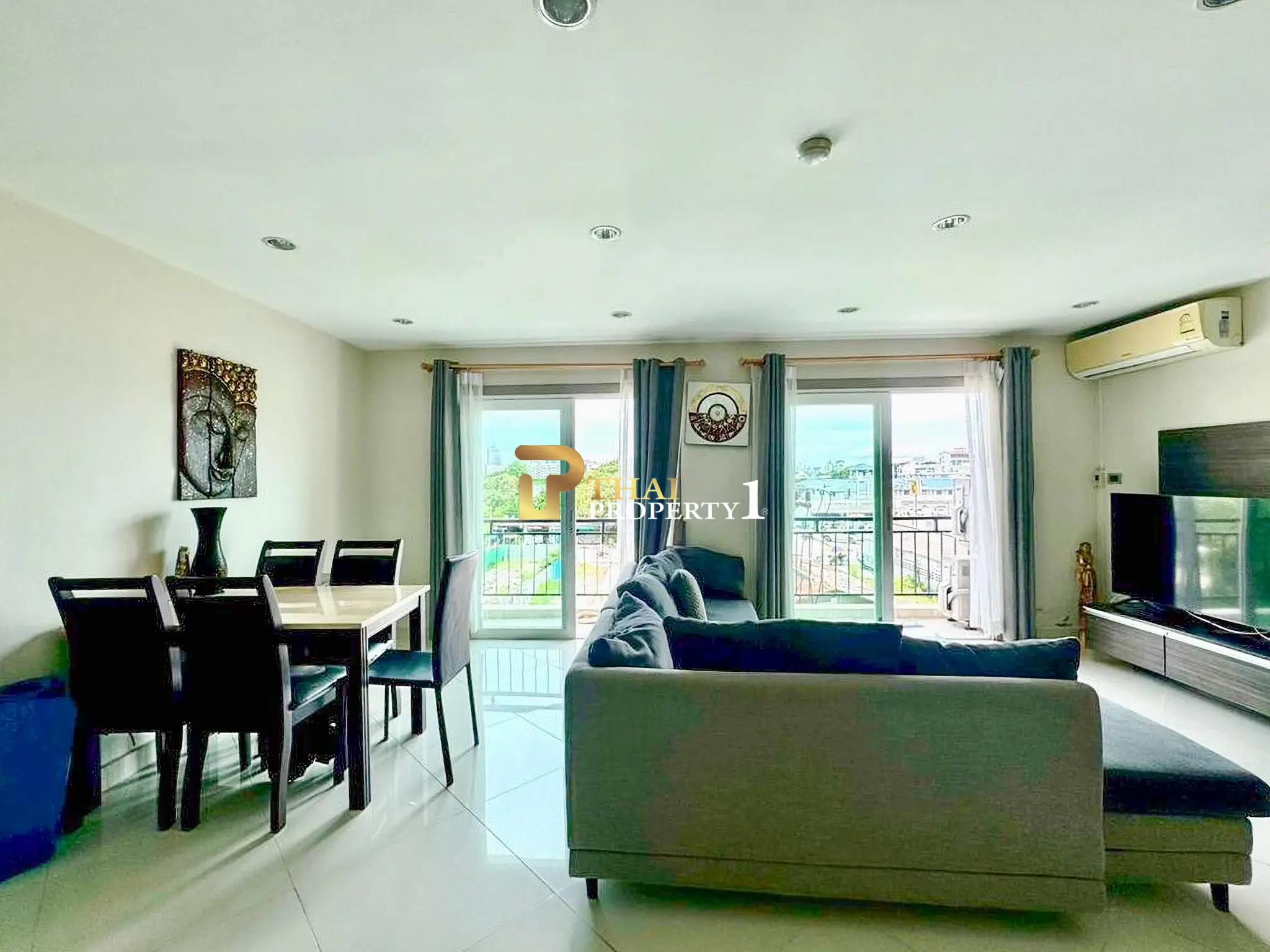 ขายคอนโด Park Lane Jomtien – 2 ห้องนอน ห้องใหญ่ วิวเมือง ใกล้หาดจอมเทียน