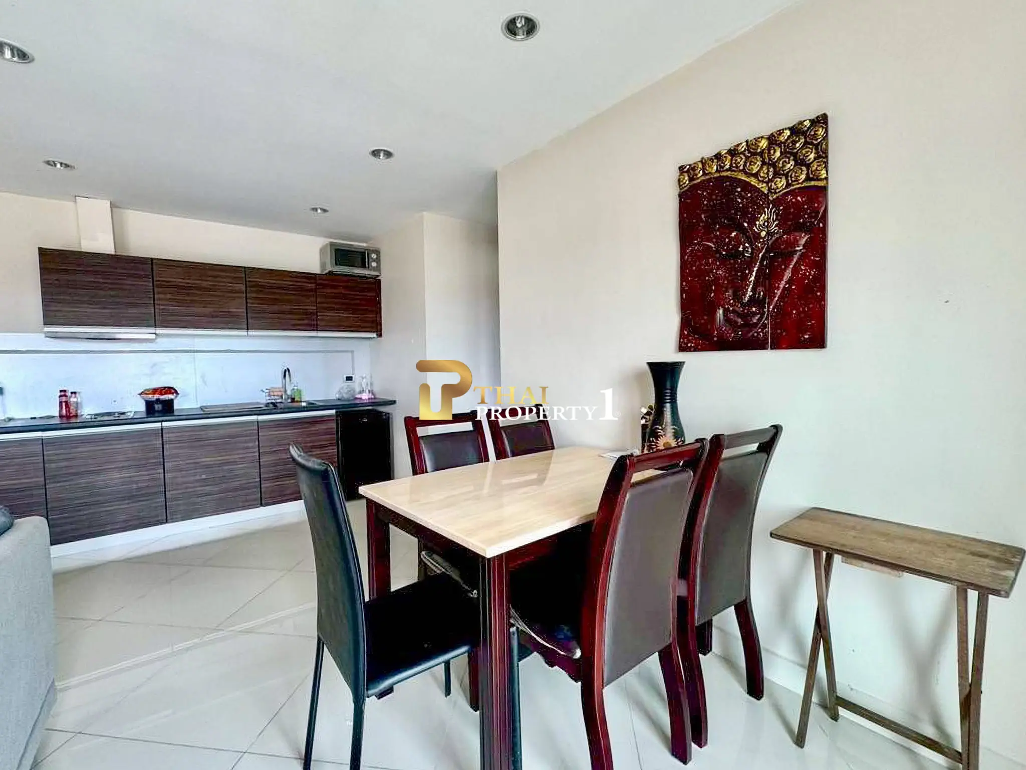 ขายคอนโด Park Lane Jomtien – 2 ห้องนอน ห้องใหญ่ วิวเมือง ใกล้หาดจอมเทียน
