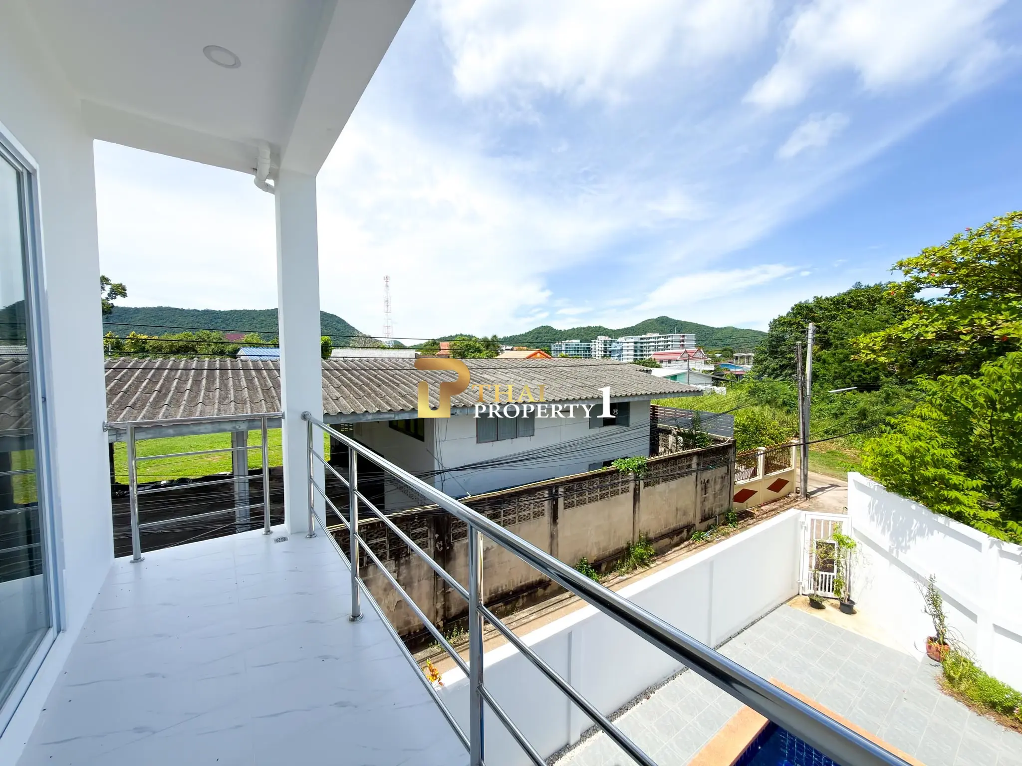 Sea View 3-Storey Pool Villa for Sale – Bangsaray Beach Side, Pattaya