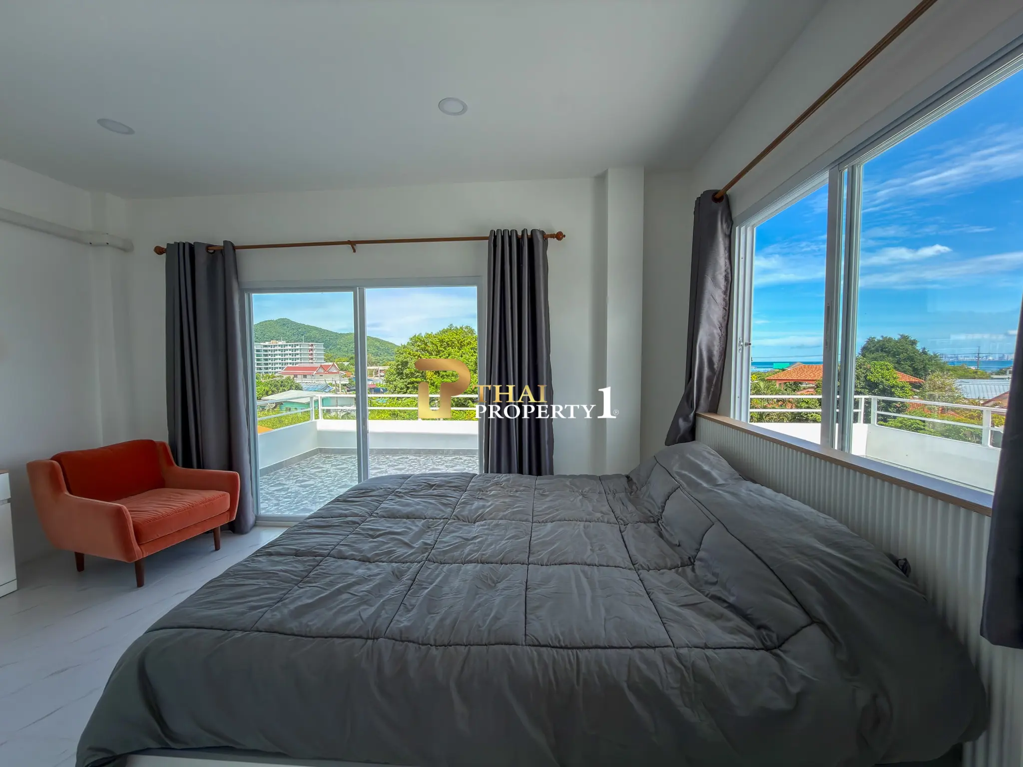 Sea View 3-Storey Pool Villa for Sale – Bangsaray Beach Side, Pattaya