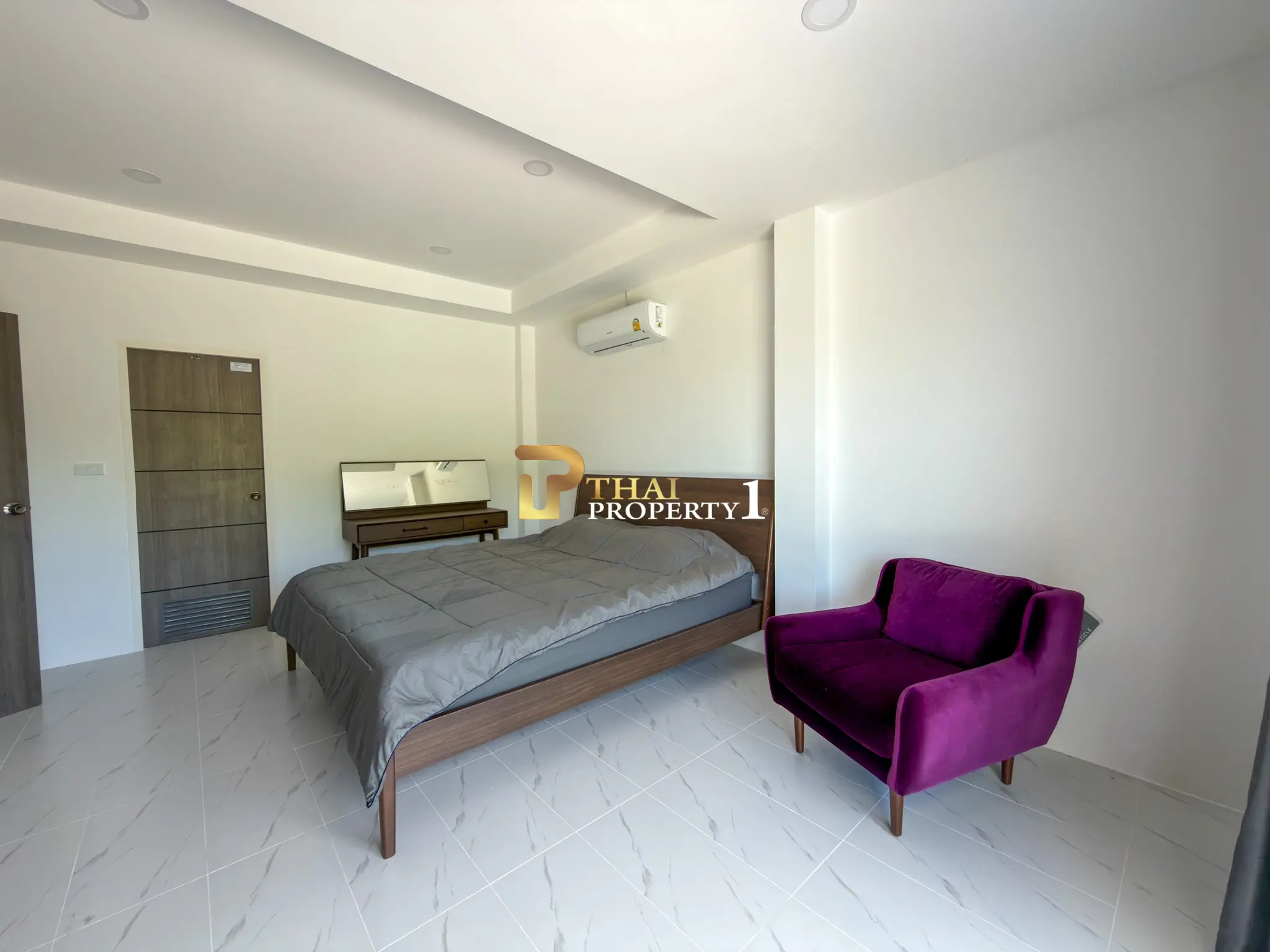 Sea View 3-Storey Pool Villa for Sale – Bangsaray Beach Side, Pattaya