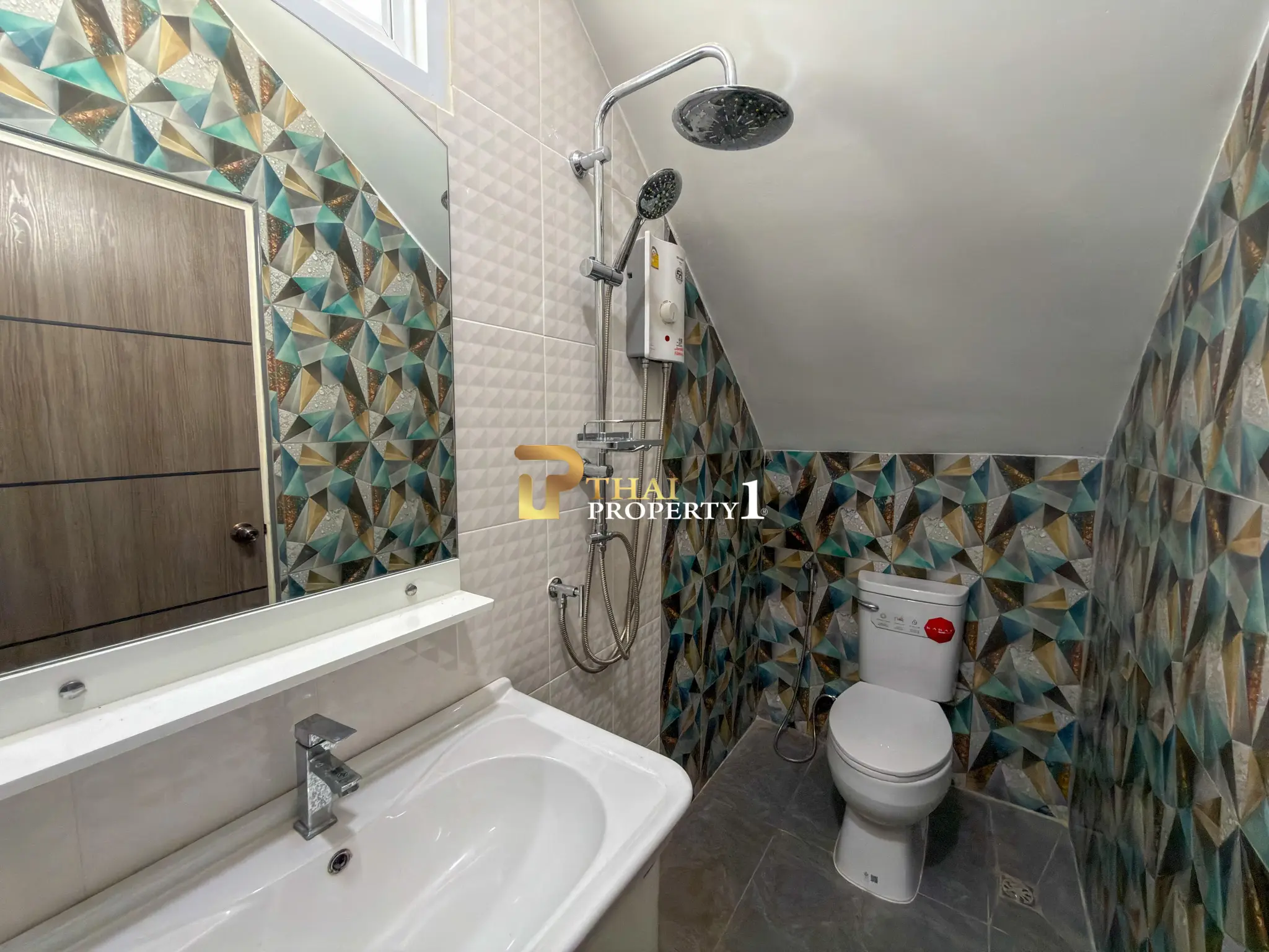Sea View 3-Storey Pool Villa for Sale – Bangsaray Beach Side, Pattaya