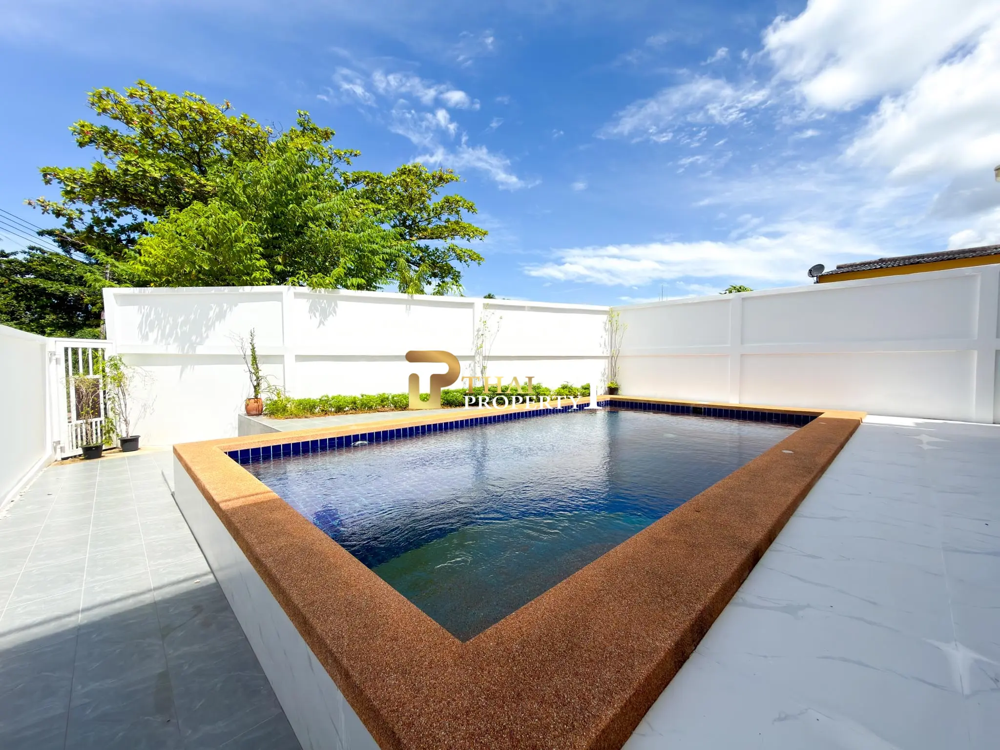 Sea View 3-Storey Pool Villa for Sale – Bangsaray Beach Side, Pattaya