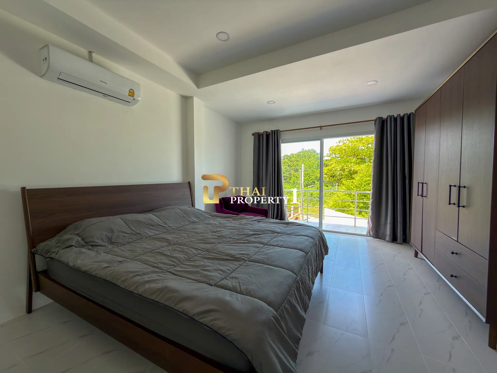 Sea View 3-Storey Pool Villa for Sale – Bangsaray Beach Side, Pattaya