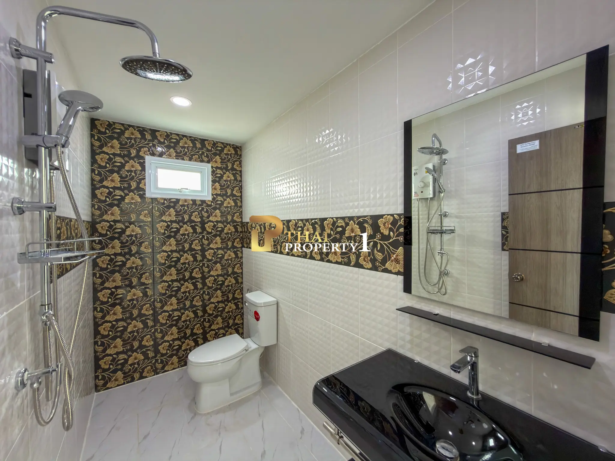 Sea View 3-Storey Pool Villa for Sale – Bangsaray Beach Side, Pattaya