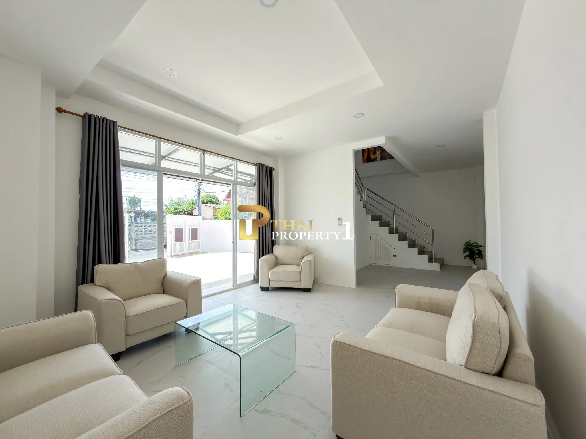 Sea View 3-Storey Pool Villa for Sale – Bangsaray Beach Side, Pattaya