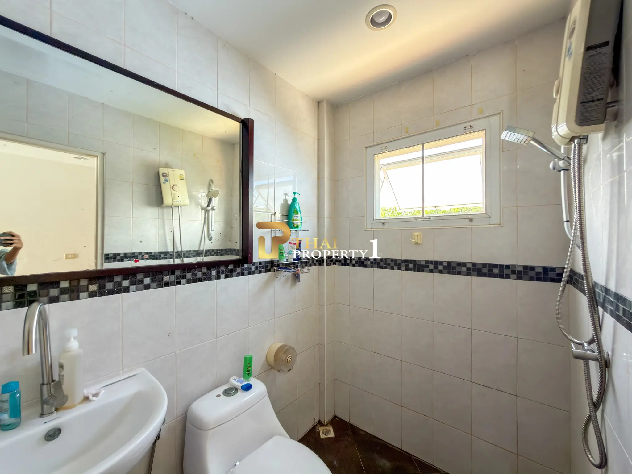 3-Storey City View Pool Villa for Sale – Near Bangsaray Beach, Pattaya