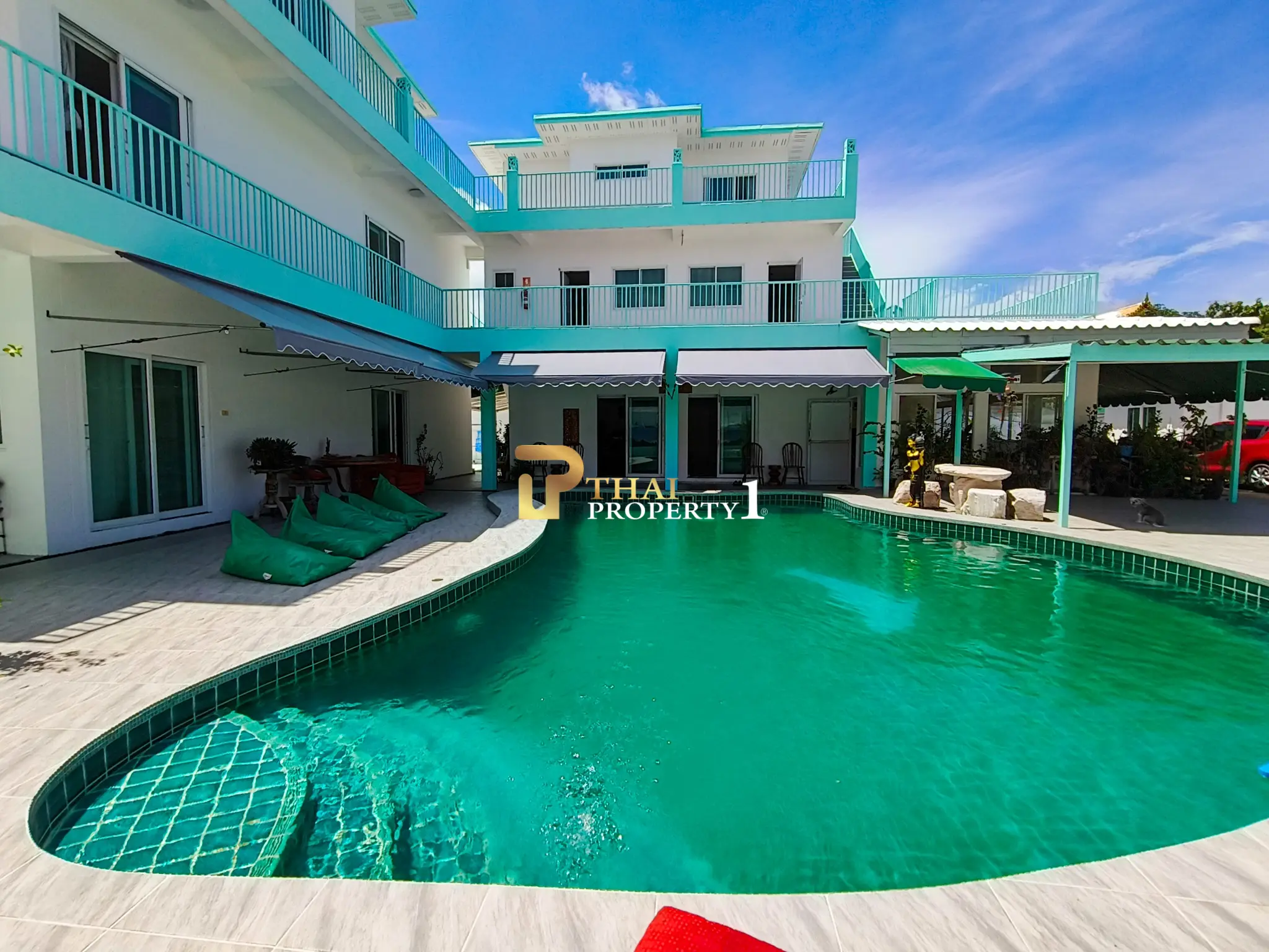 3-Storey City View Pool Villa for Sale – Near Bangsaray Beach, Pattaya