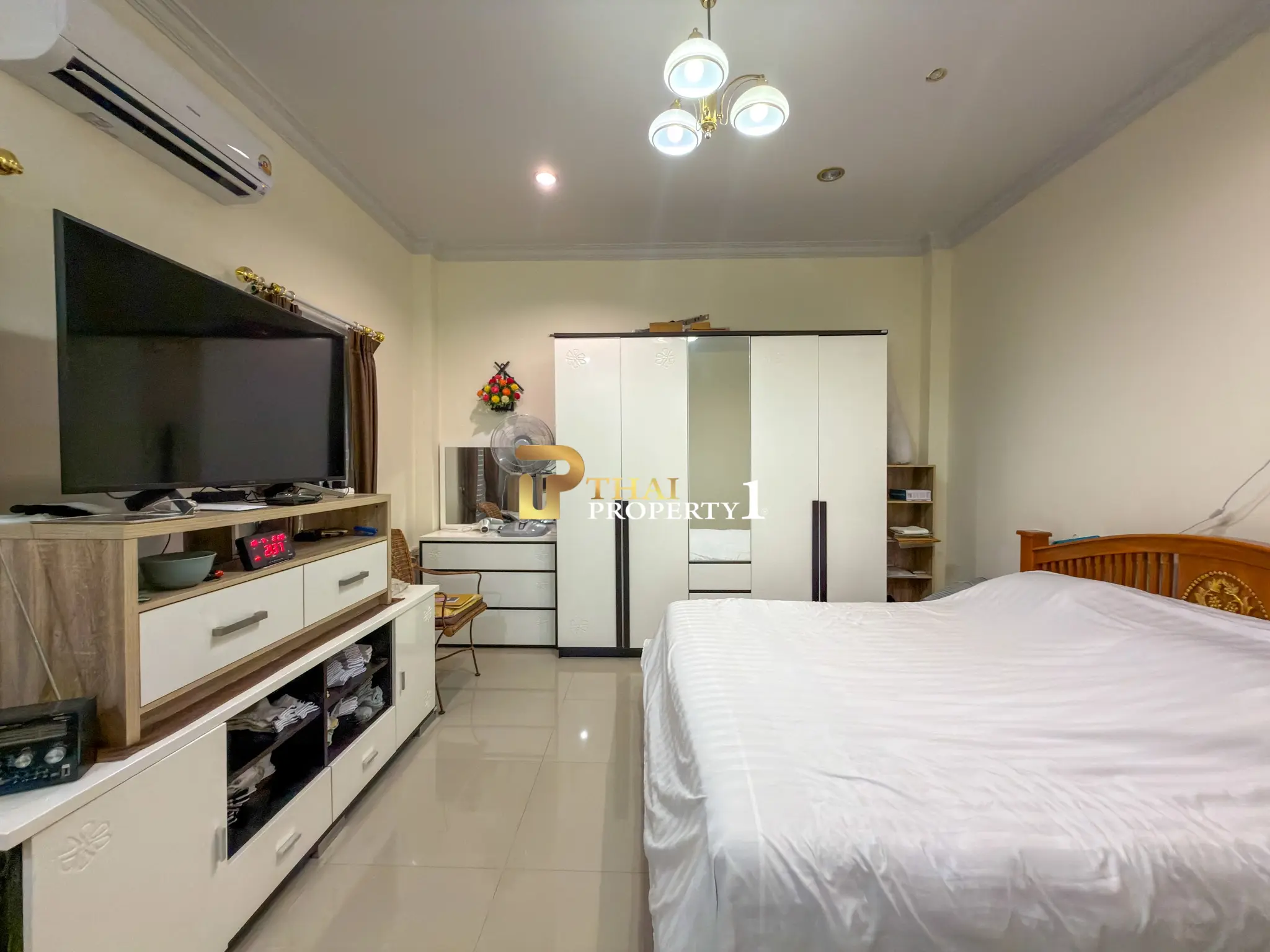 Hilltop Detached House for Sale near Bang Saray Beach, Navy House 41, No Flood, Ready to Move In
