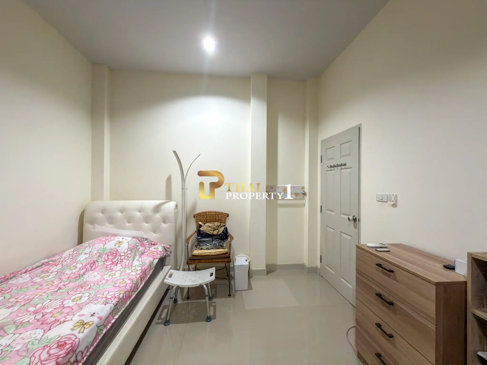 Hilltop Detached House for Sale near Bang Saray Beach, Navy House 41, No Flood, Ready to Move In