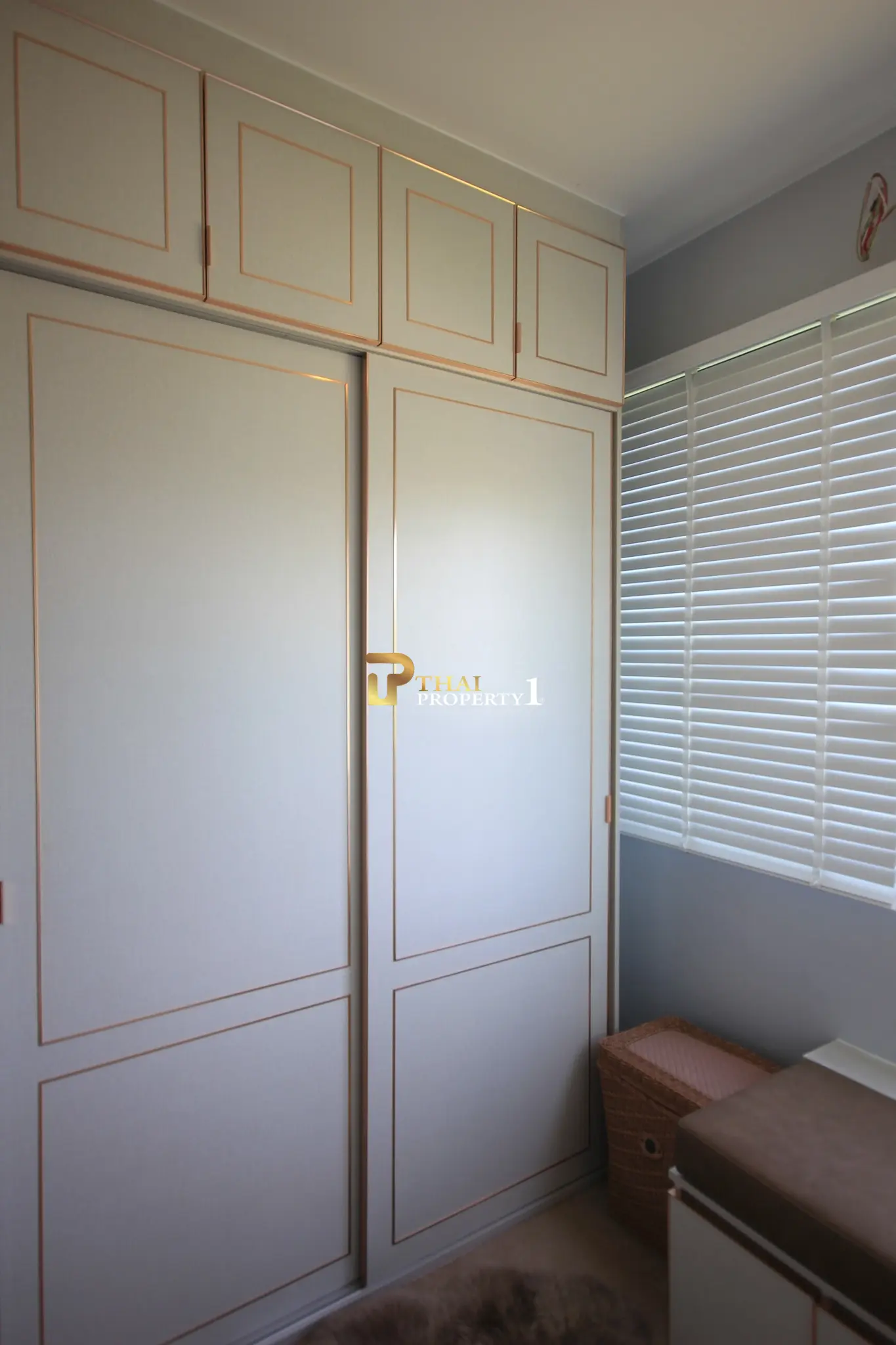 Pranburi - Modern 3-Bedroom Freestanding Villa On Expansive 2,622 sq.m. Plot