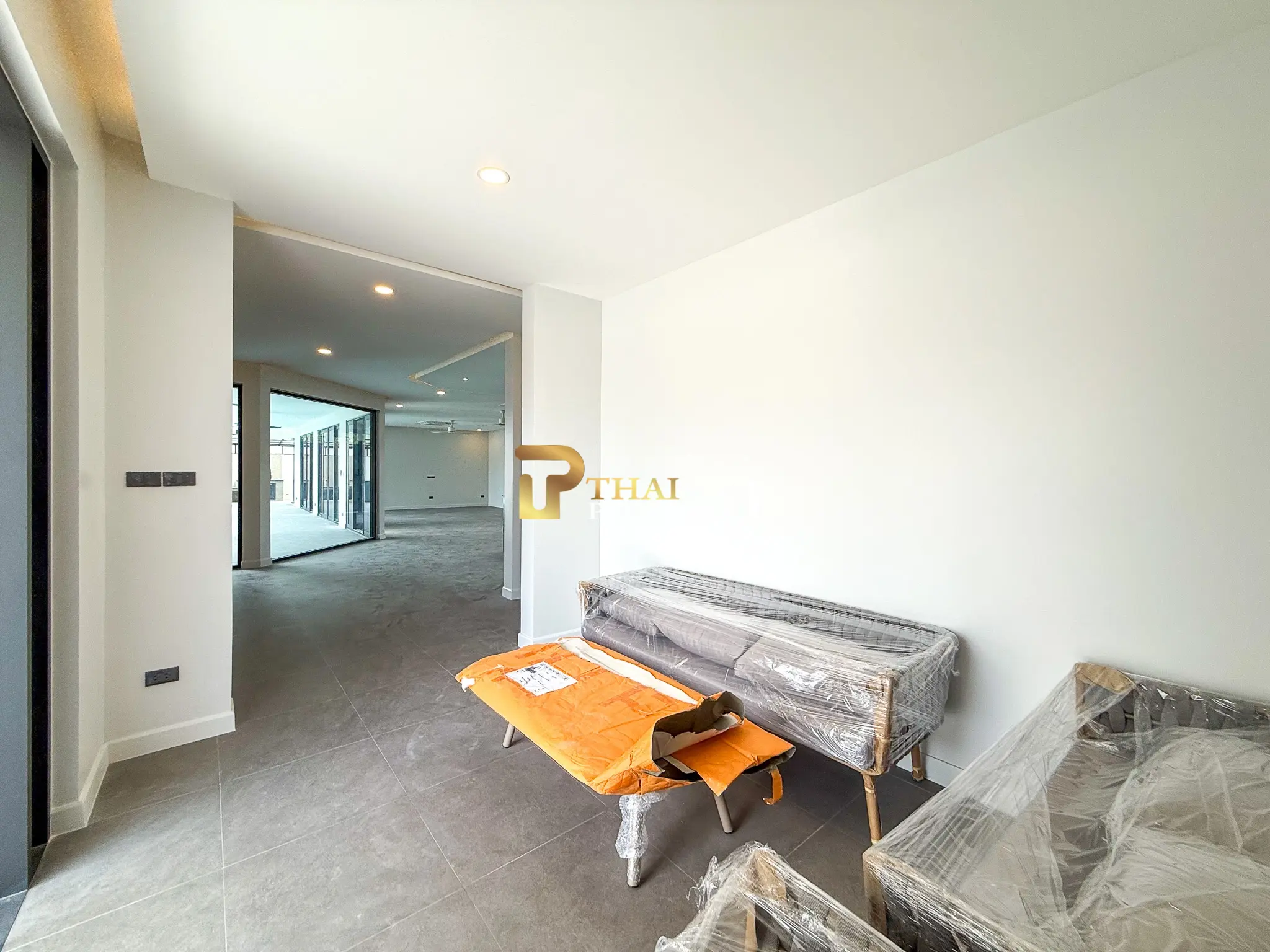 Prime Hua Hin Location - New Modern 4 Bedroom Pool Villa For Sale – Hua Hin Soi 116 