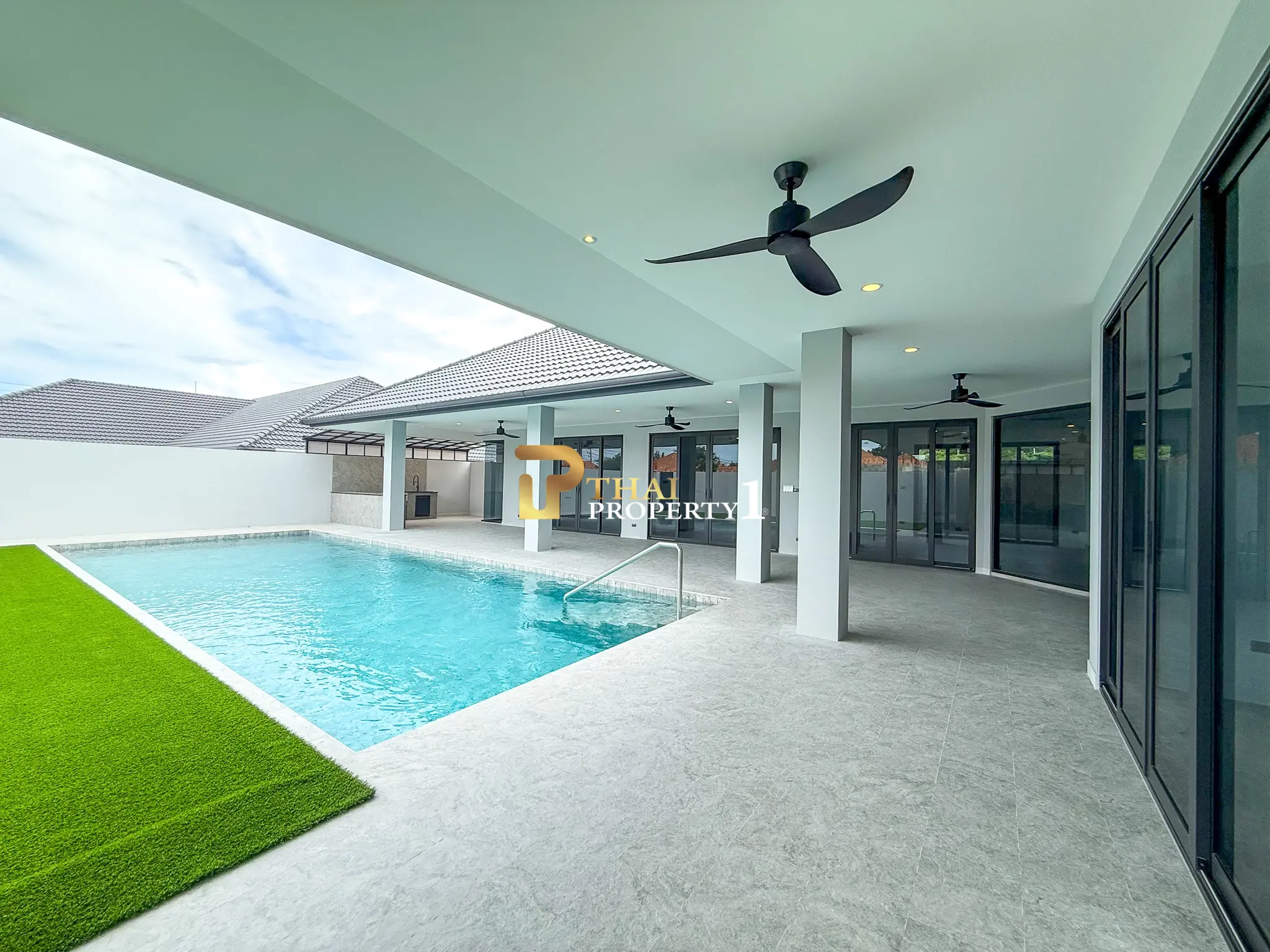 Prime Hua Hin Location - New Modern 4 Bedroom Pool Villa For Sale – Hua Hin Soi 116 