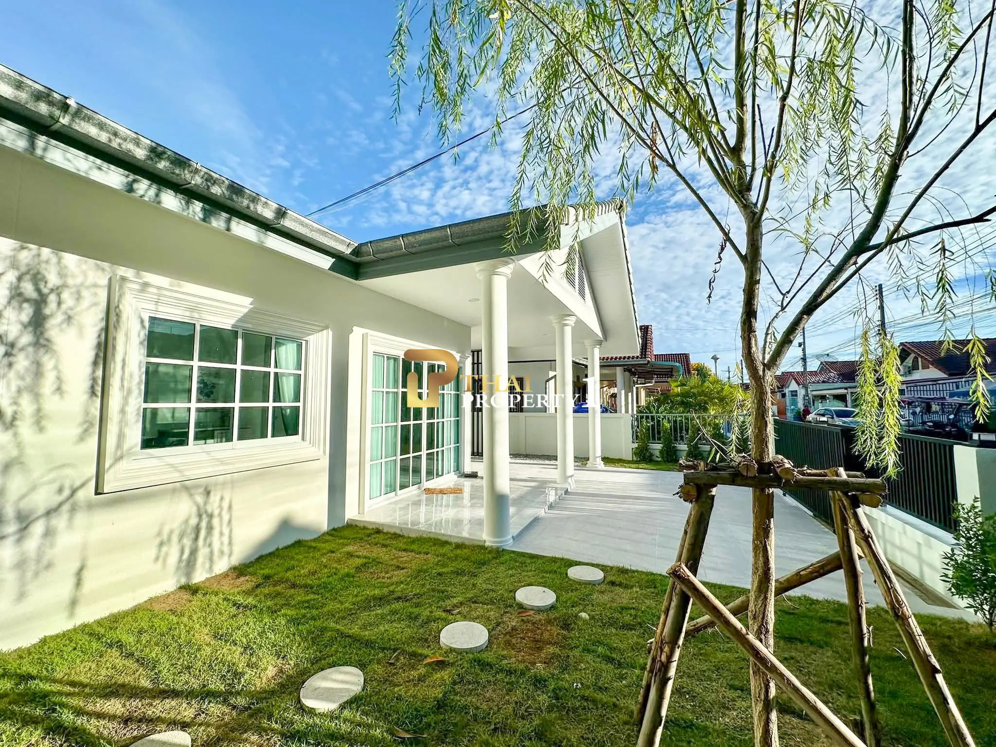 ขายบ้านเดี่ยวพร้อมอยู่ หมู่บ้านเอกมงคล 1 – ซอยเขาตาโล พัทยาใต้