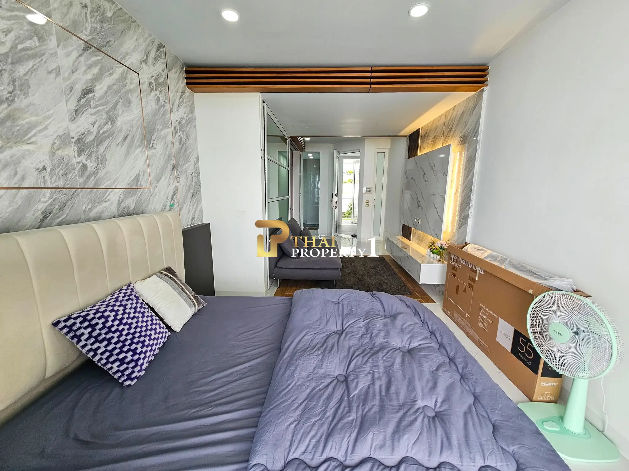 Sea View Studio – Quiet Atmosphere at Pure Sunset Beach Condo, Na Jomtien