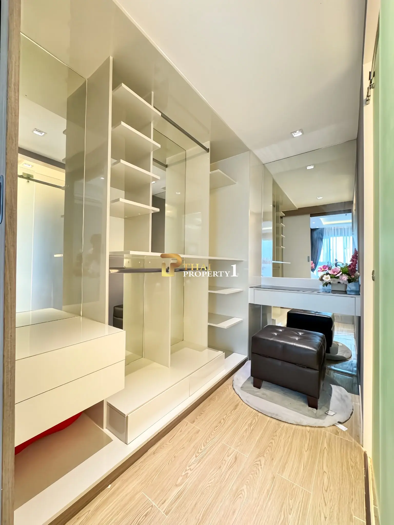 Newly Renovated Sea View Condo – La Santir Condo Pattaya–Jomtien, Ready to Move In