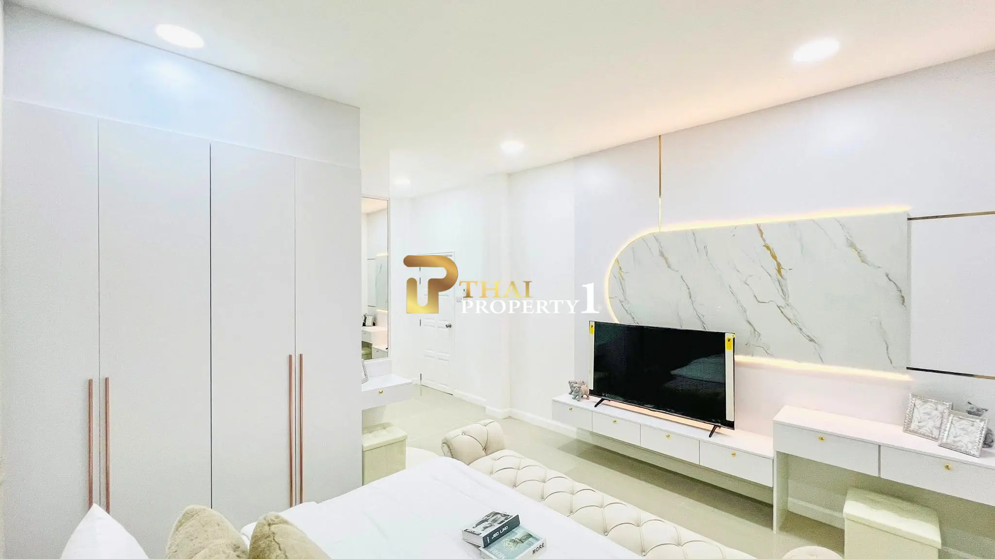 3-Bedroom Pool Villa for Sale – Siam Country Club, Pattaya Fully Furnished & Ready to Move In