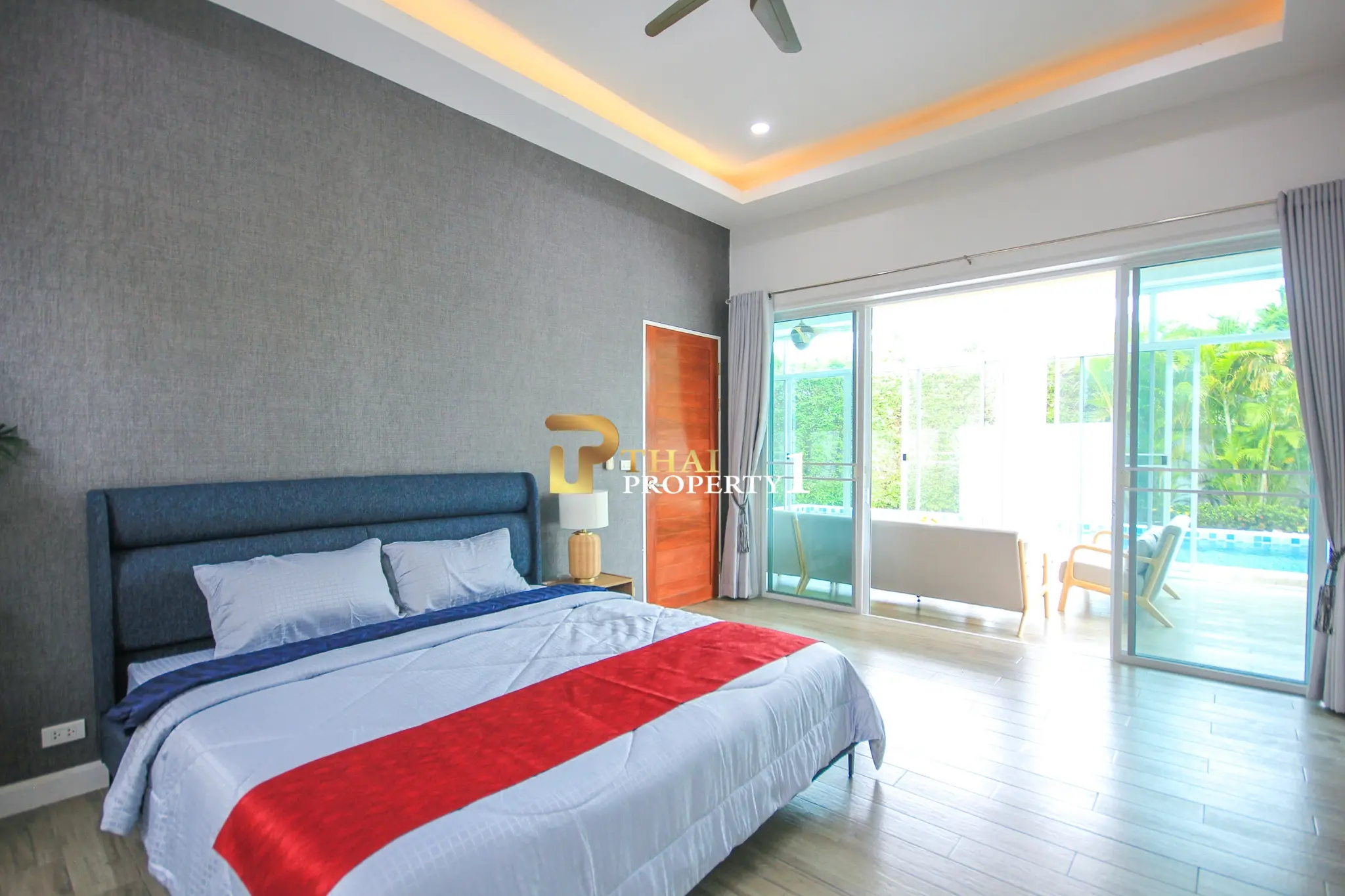 Contemporary 3-Bedroom Pool Villa for Sale in Pranburi