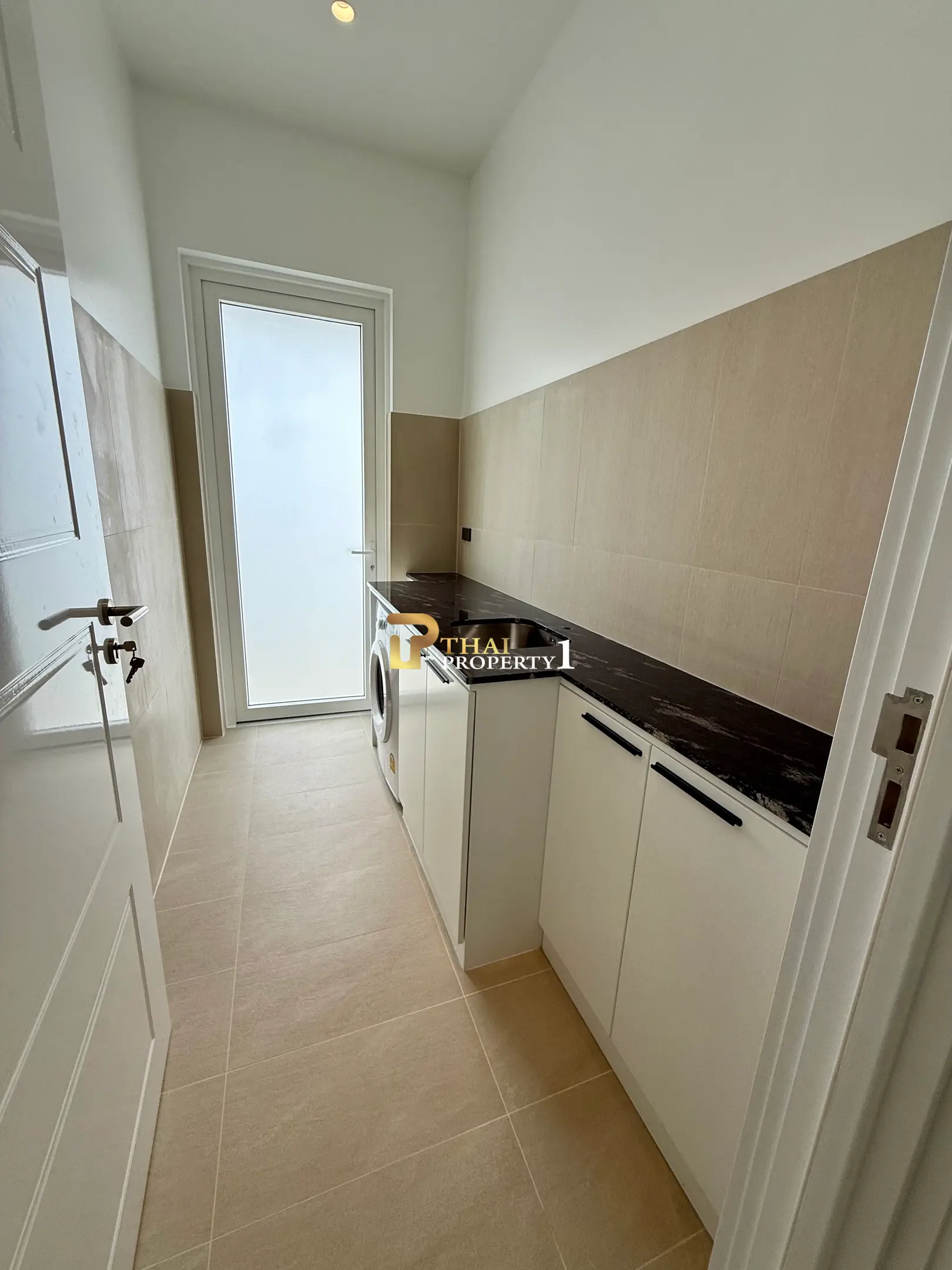 New Ready To Move In High Quality Villa At The Clouds 3 - Hua Hin