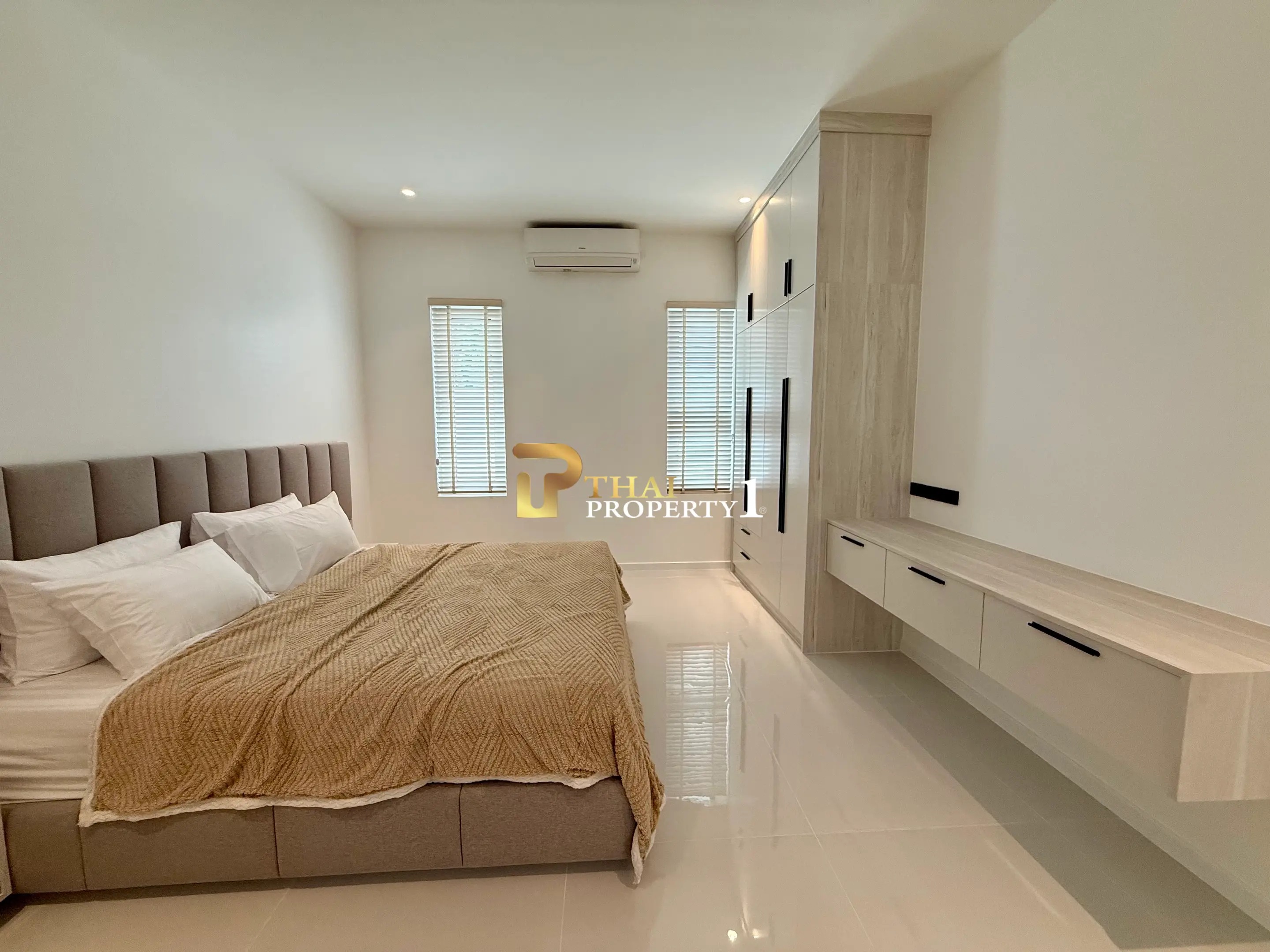 New Ready To Move In High Quality Villa At The Clouds 3 - Hua Hin