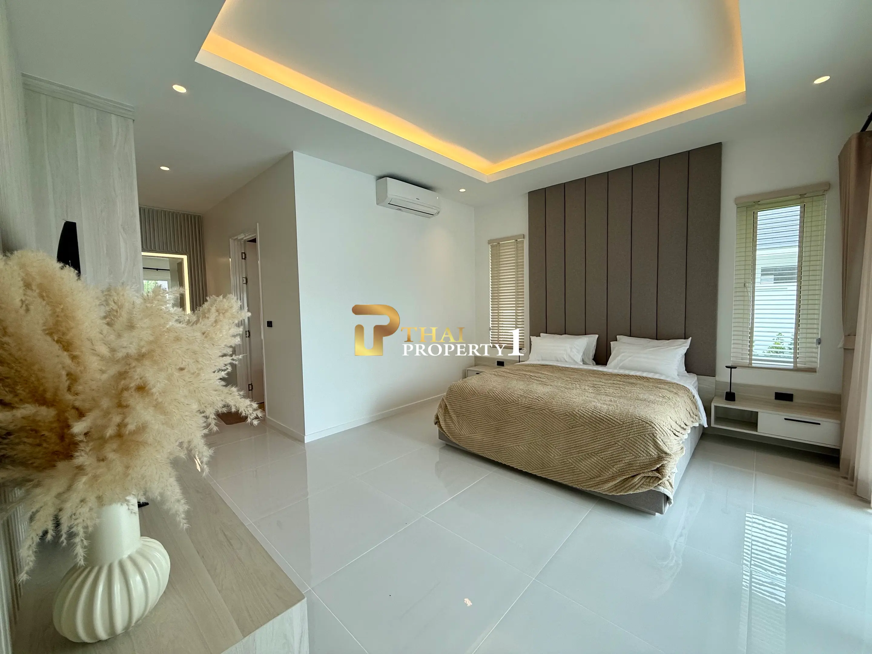 New Ready To Move In High Quality Villa At The Clouds 3 - Hua Hin